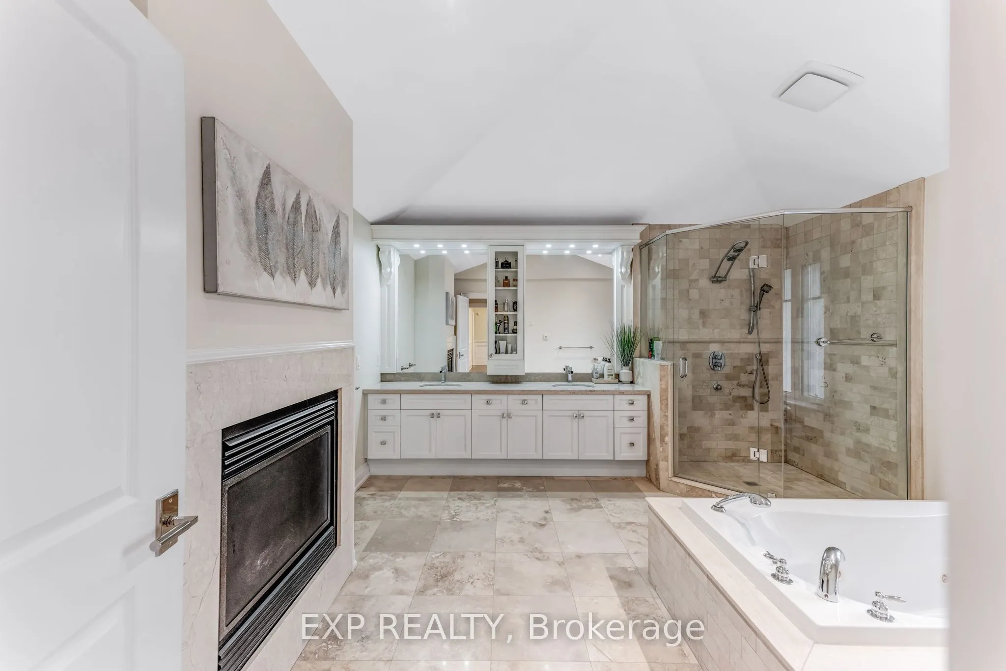 19 Glenhill Trail