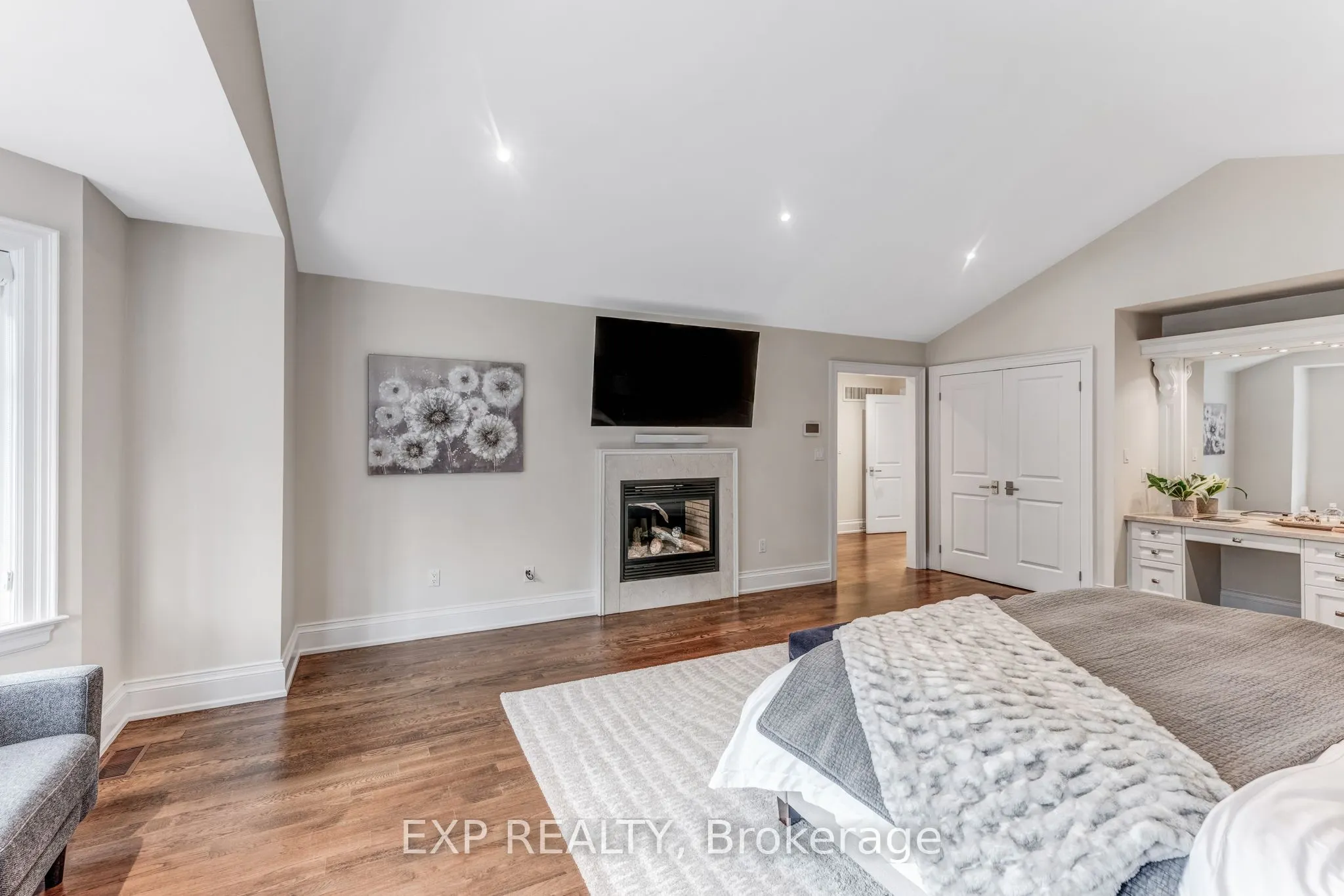 19 Glenhill Trail