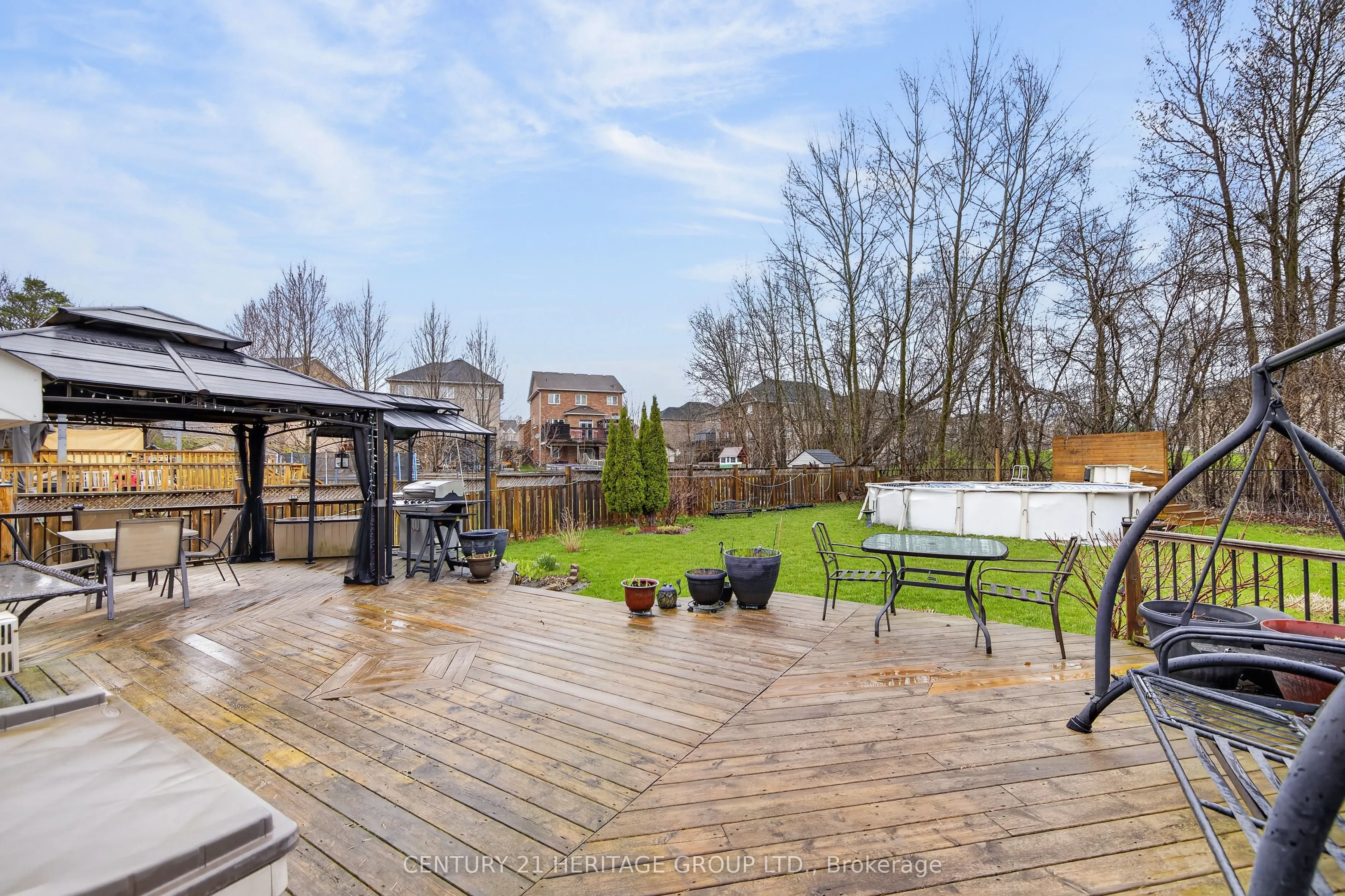 136 Riveredge Drive