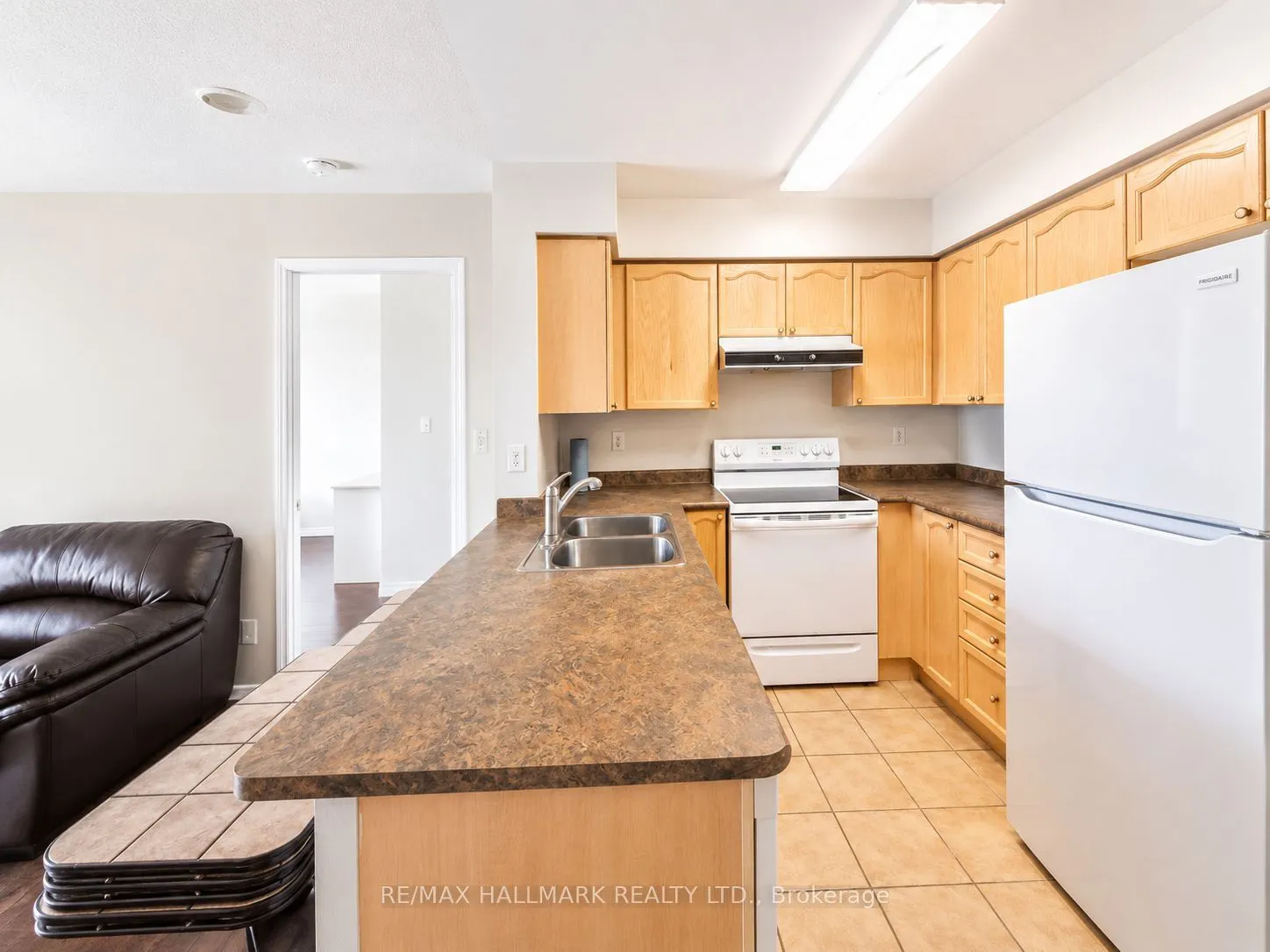 3 Ellesmere Street #215