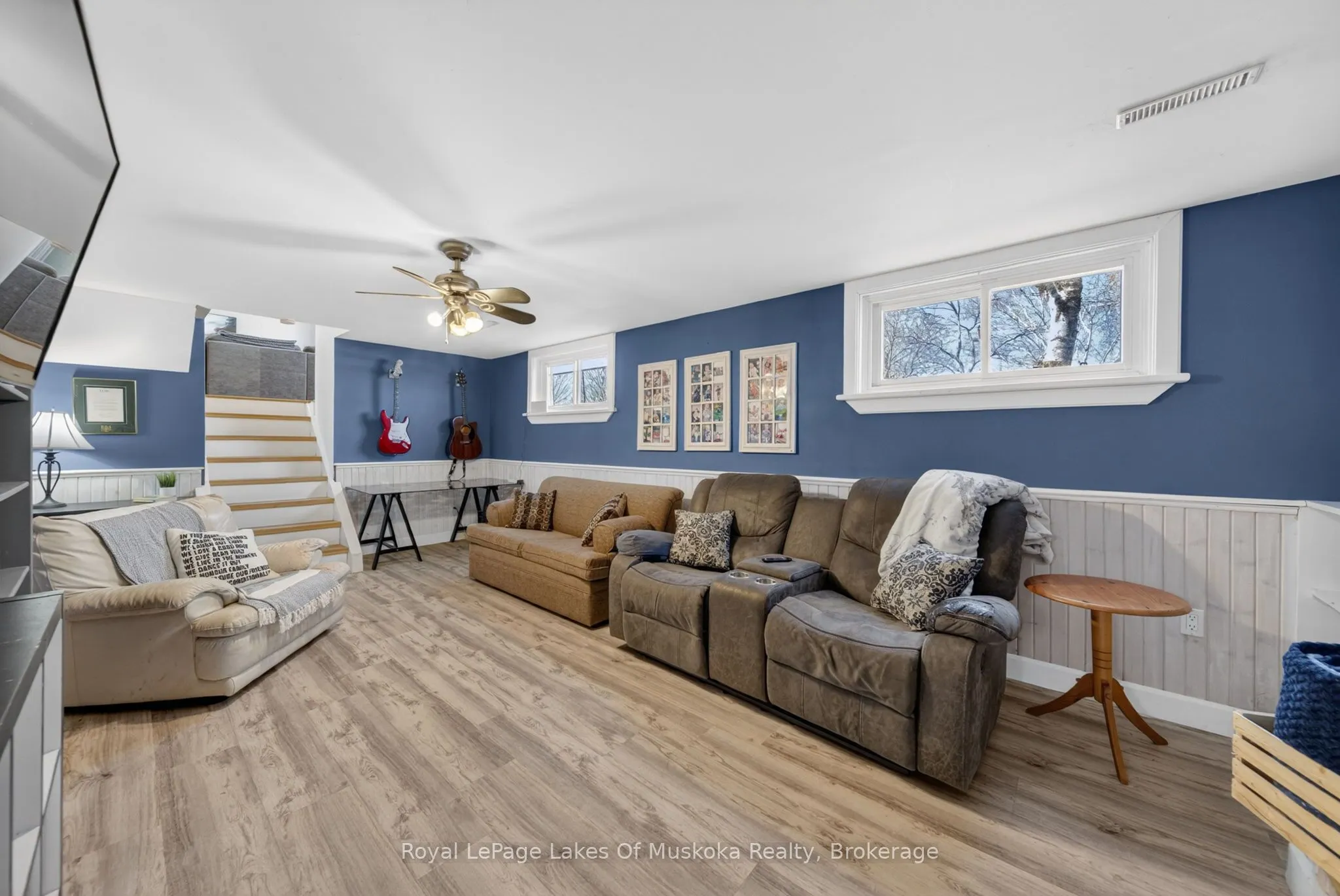 271 Lakeland Crescent