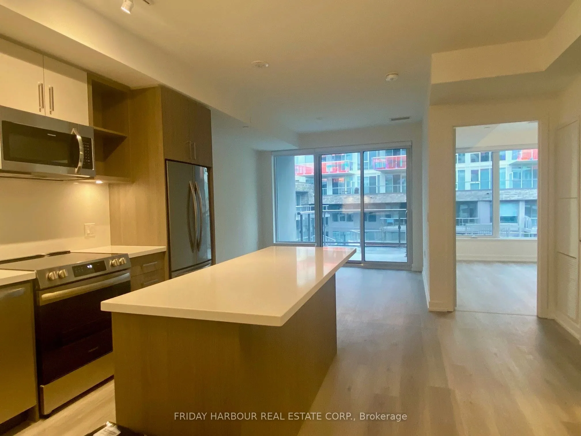333 Sunseeker Avenue #254