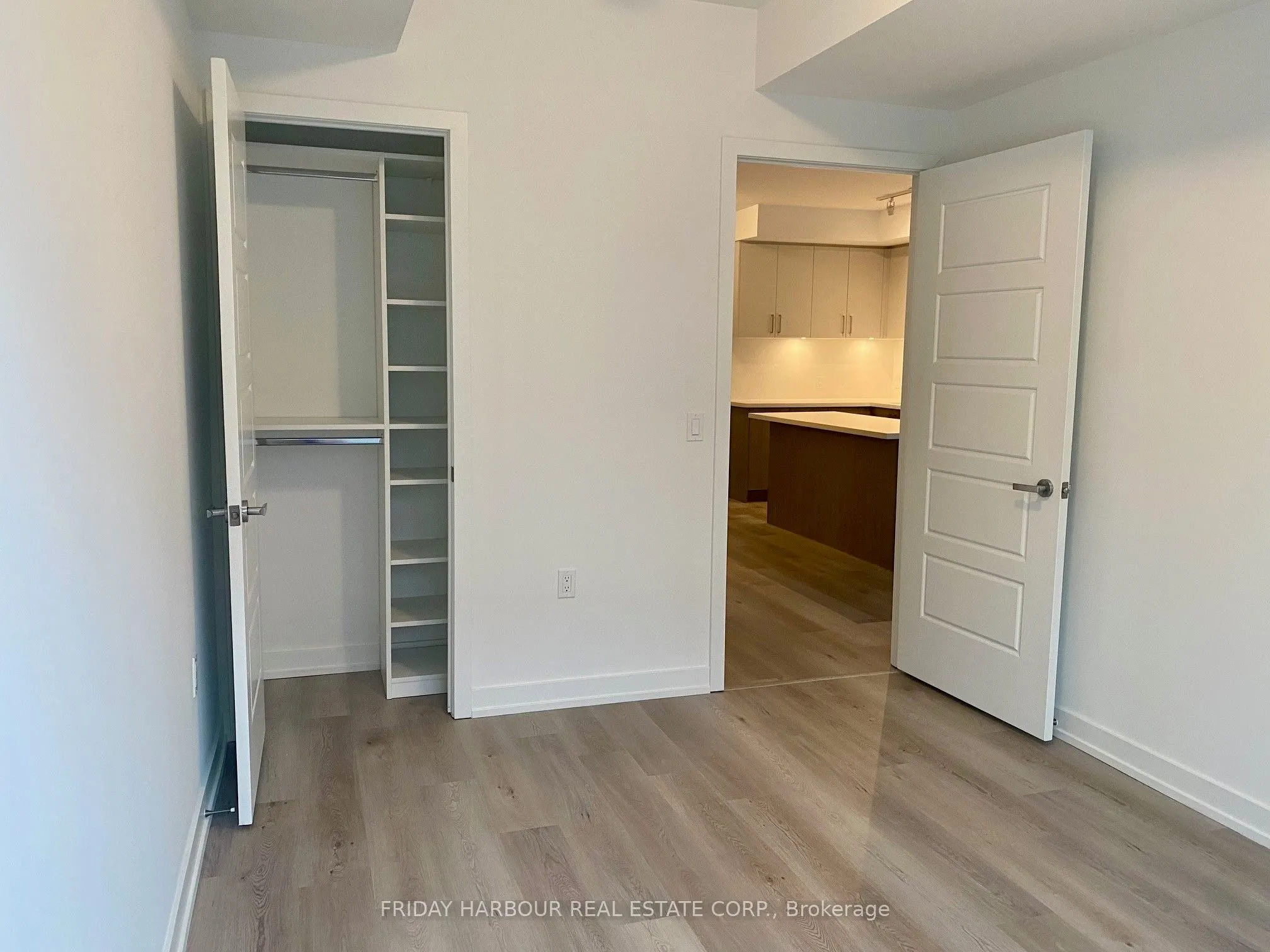 333 Sunseeker Avenue #254
