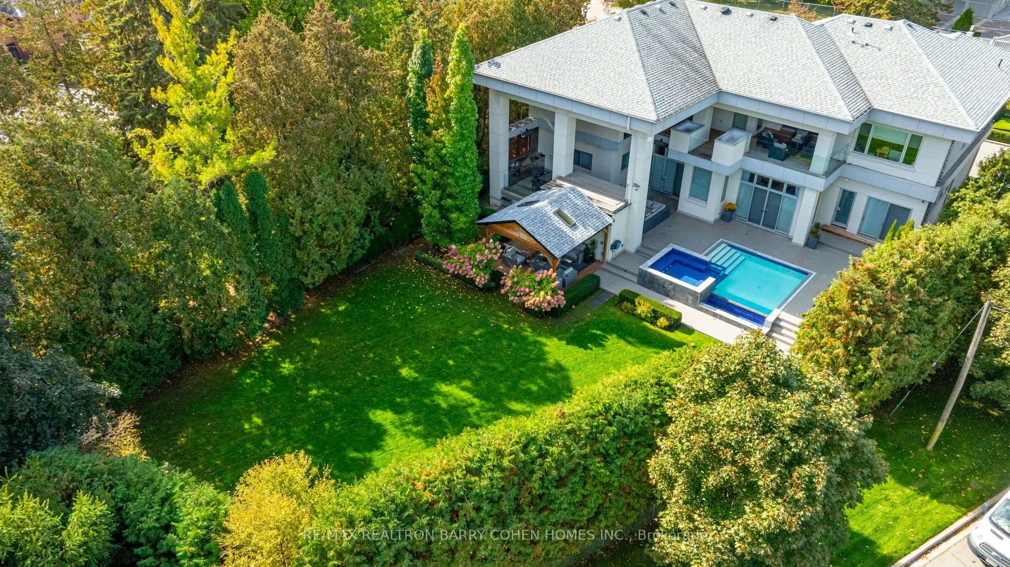 19 Maryvale Crescent