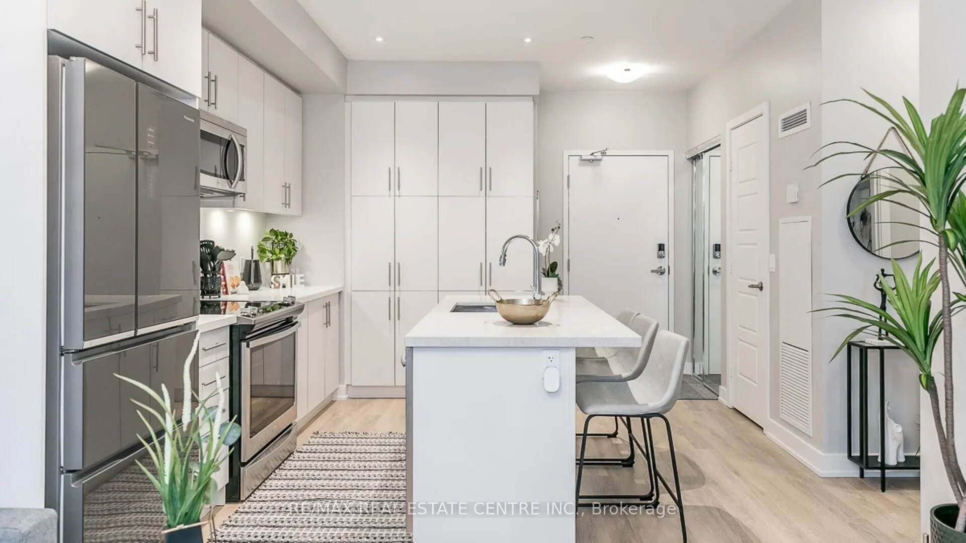 375 Sea Ray Avenue #106