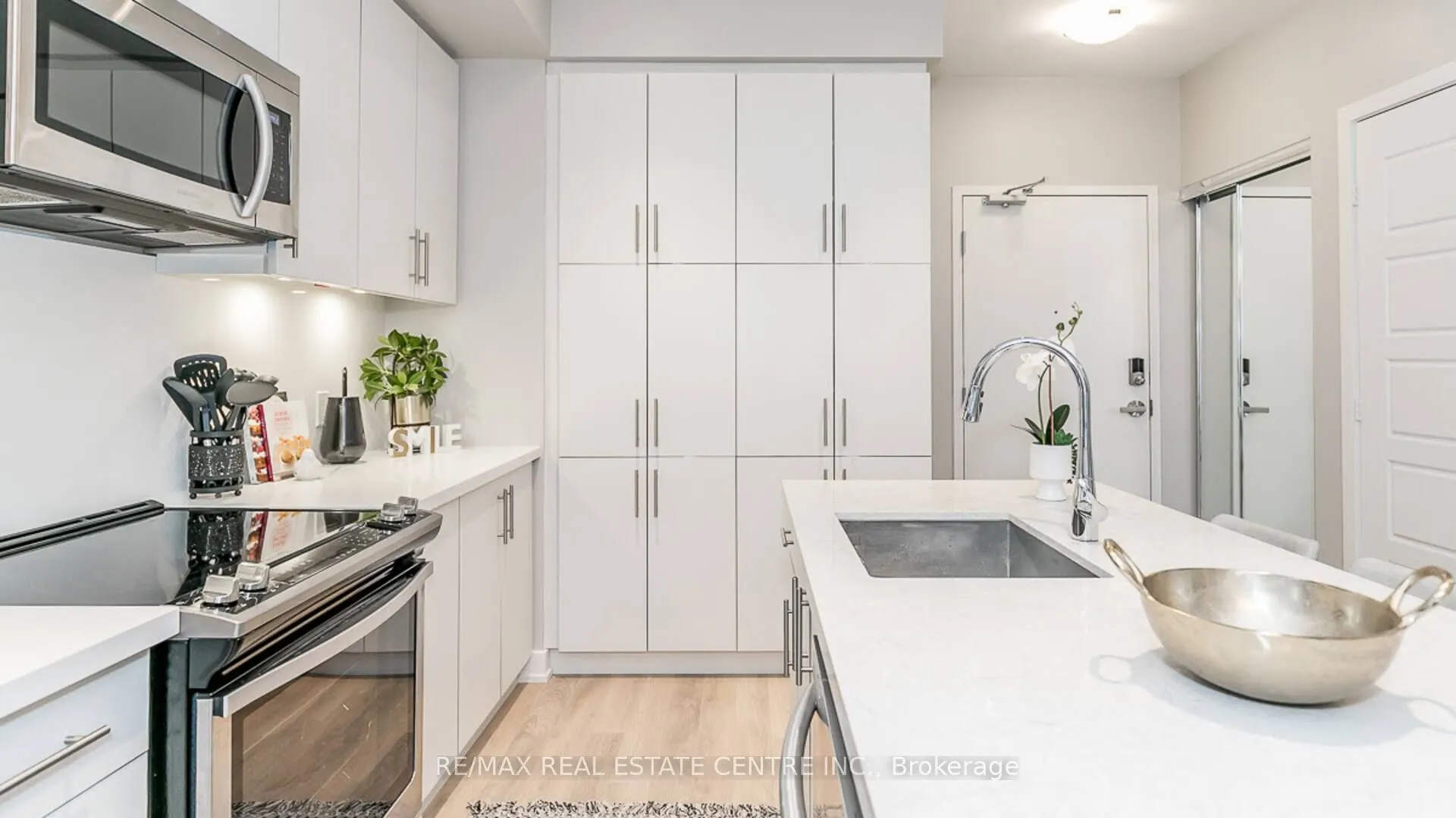 375 Sea Ray Avenue #106