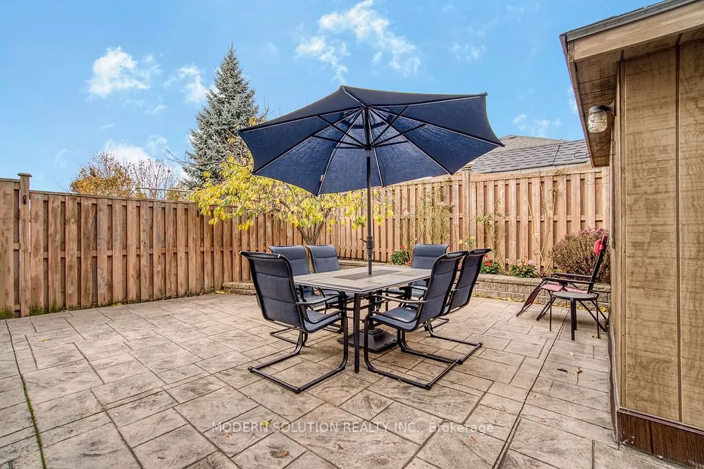 119 Blackthorn Drive
