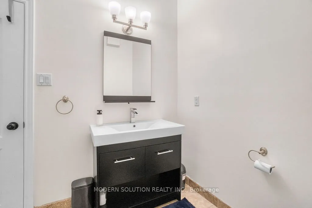 119 Blackthorn Drive