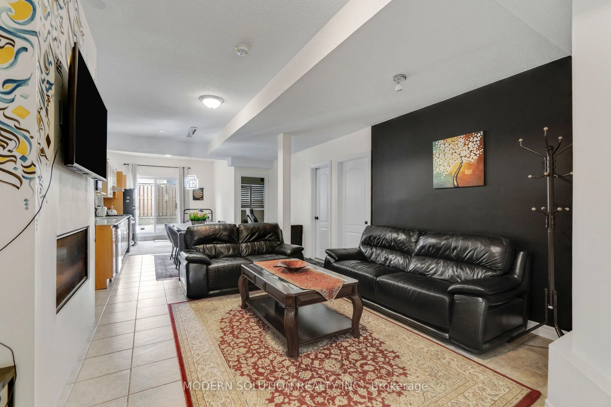 119 Blackthorn Drive