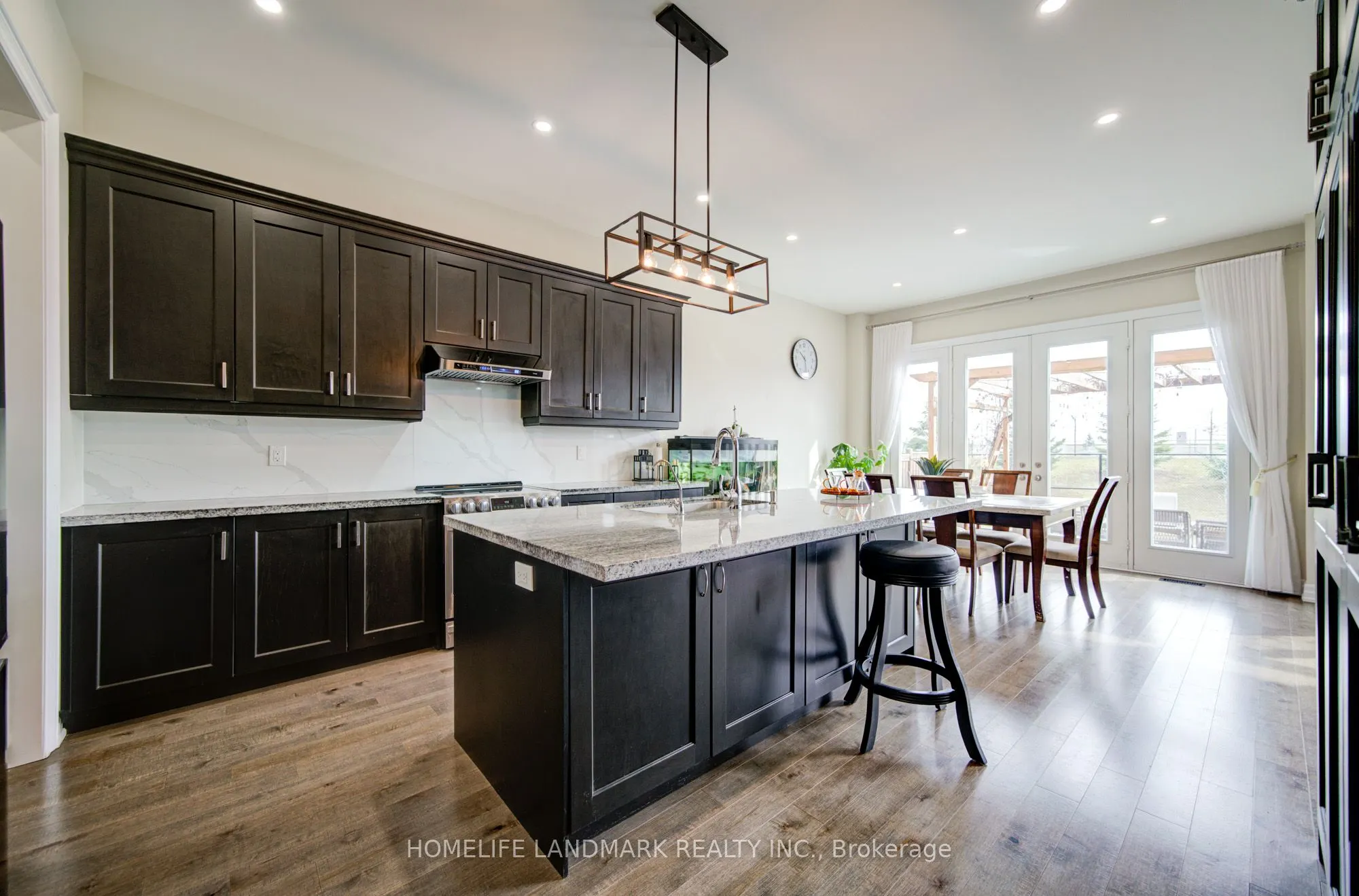 43 Mike Boshevski Court