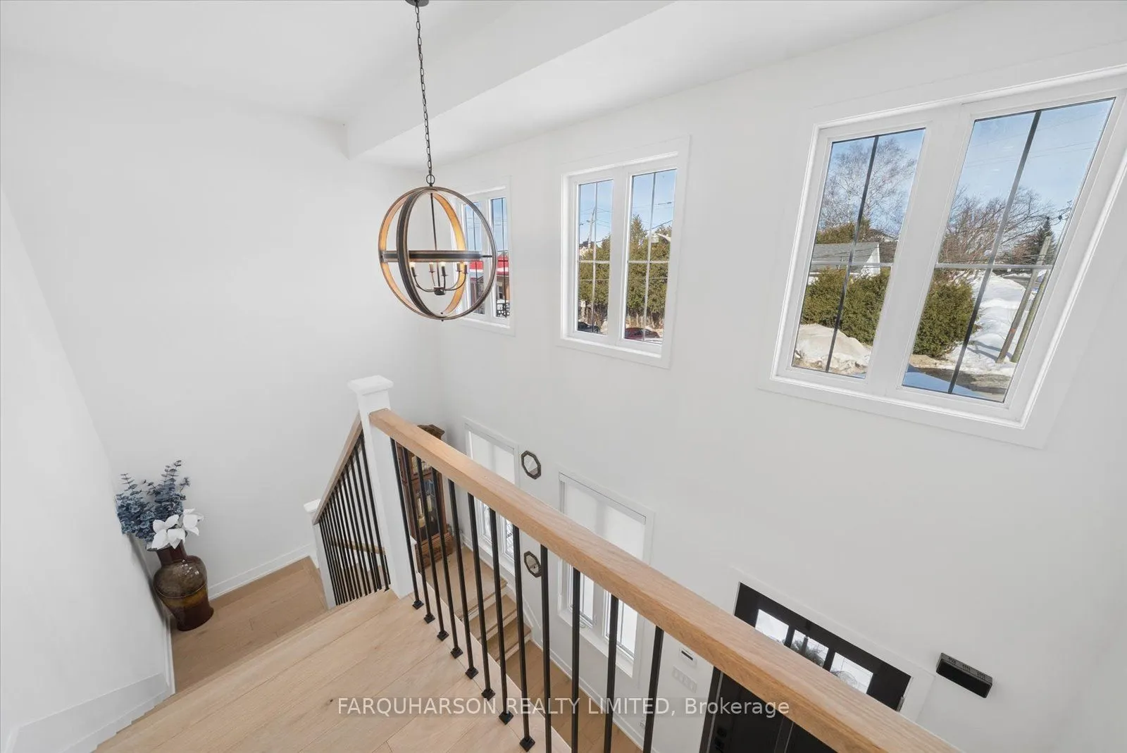 18 Victoria Drive