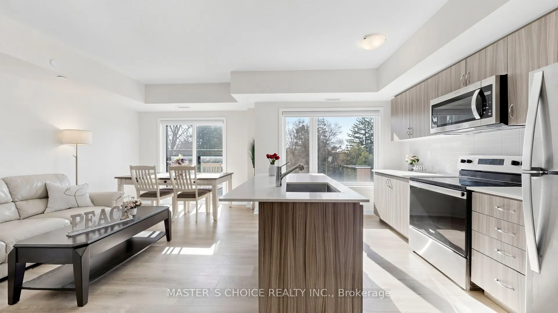 56 Elizabeth Street #1404