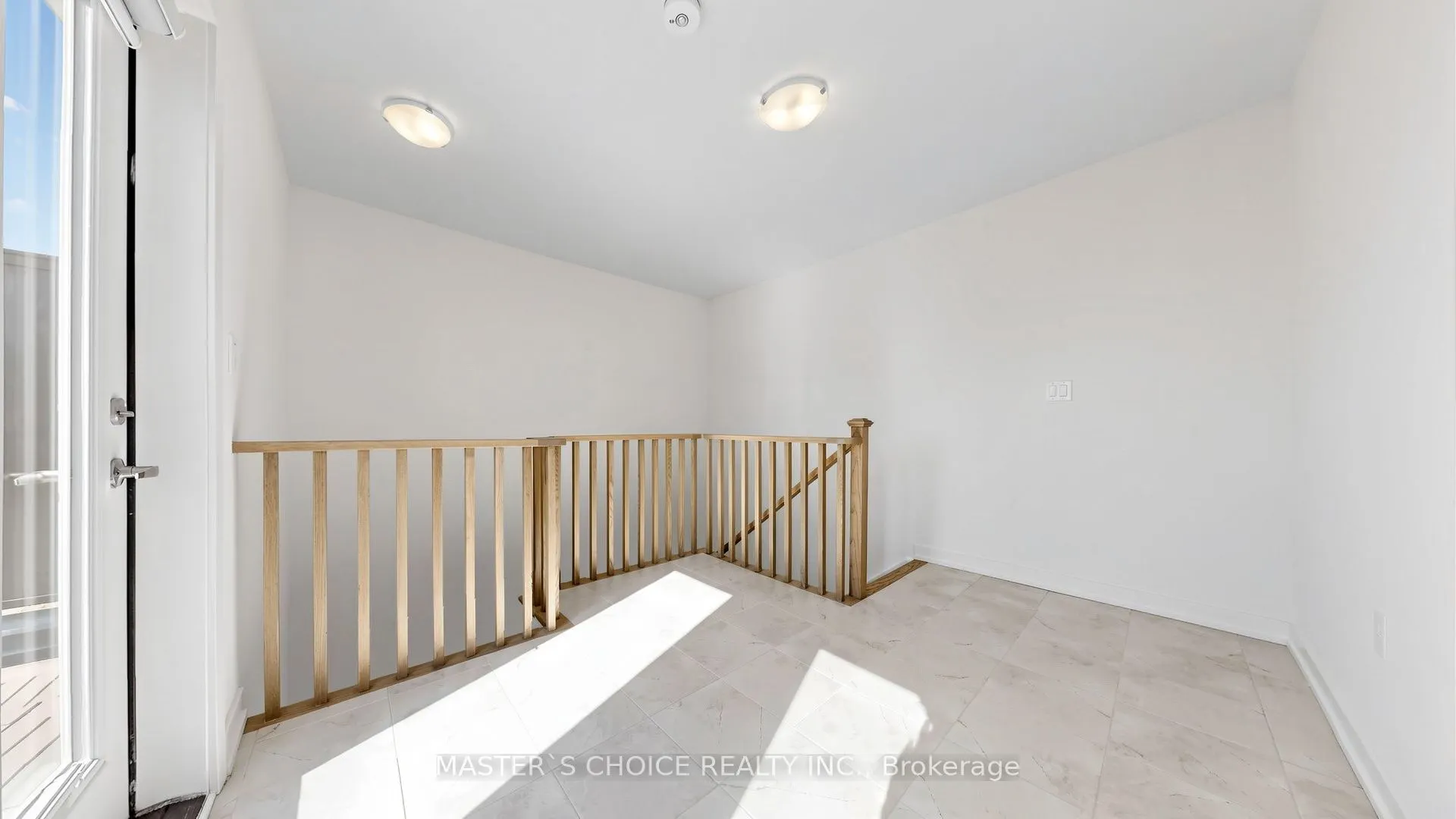 56 Elizabeth Street #1404