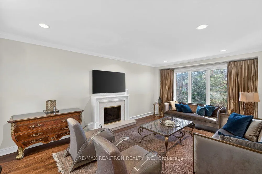 75 Arnold Avenue