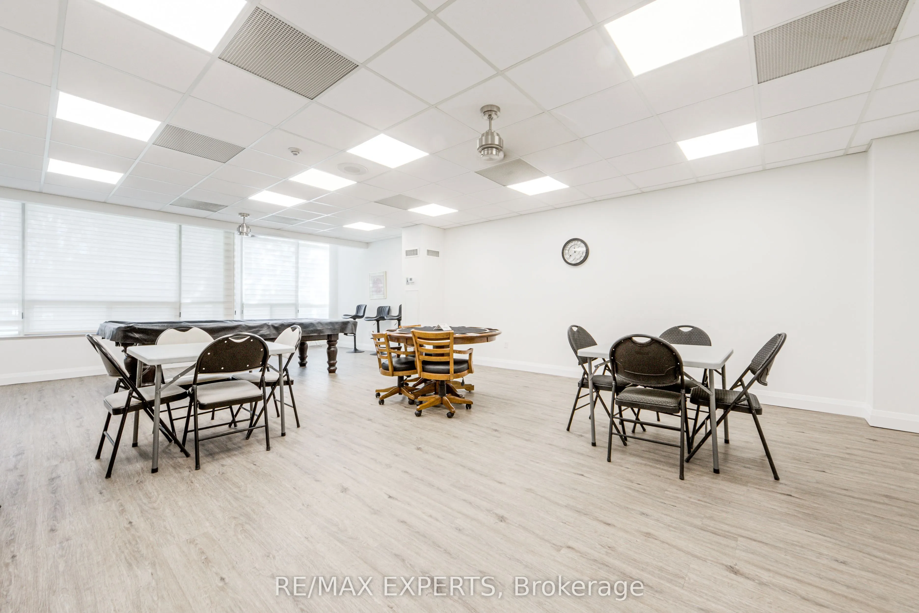 7 Townsgate Drive #1506