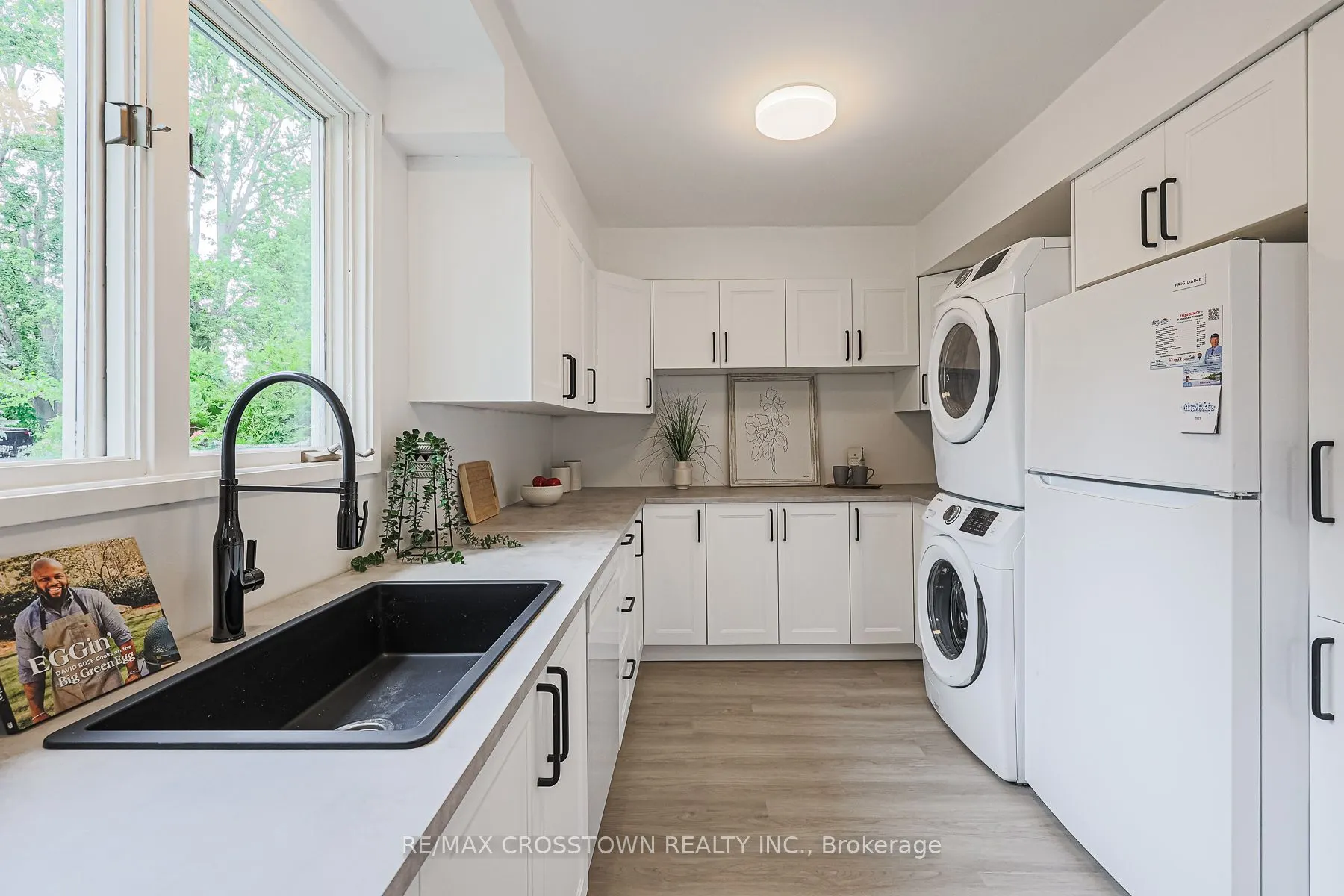 128 Moores Beach Road
