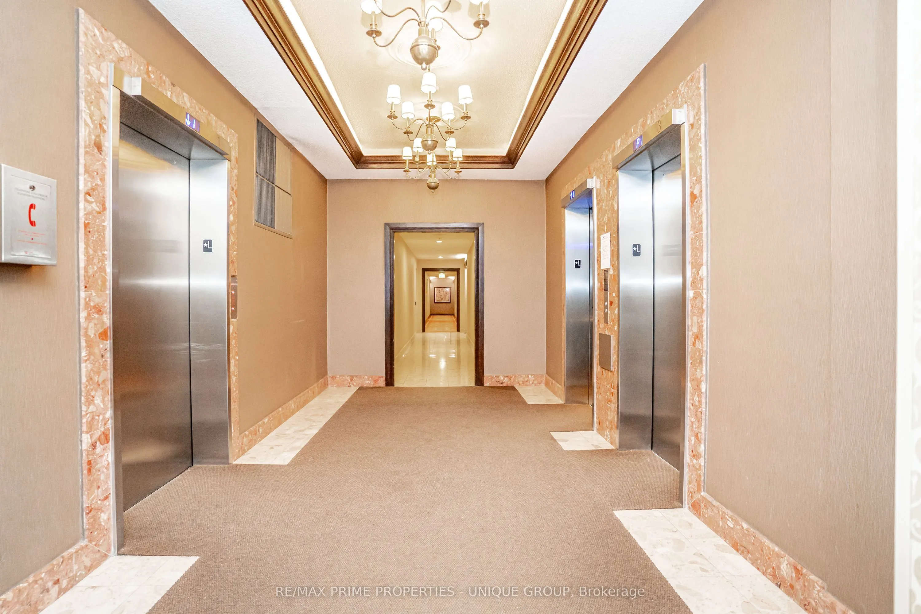 33 Weldrick Road E #209