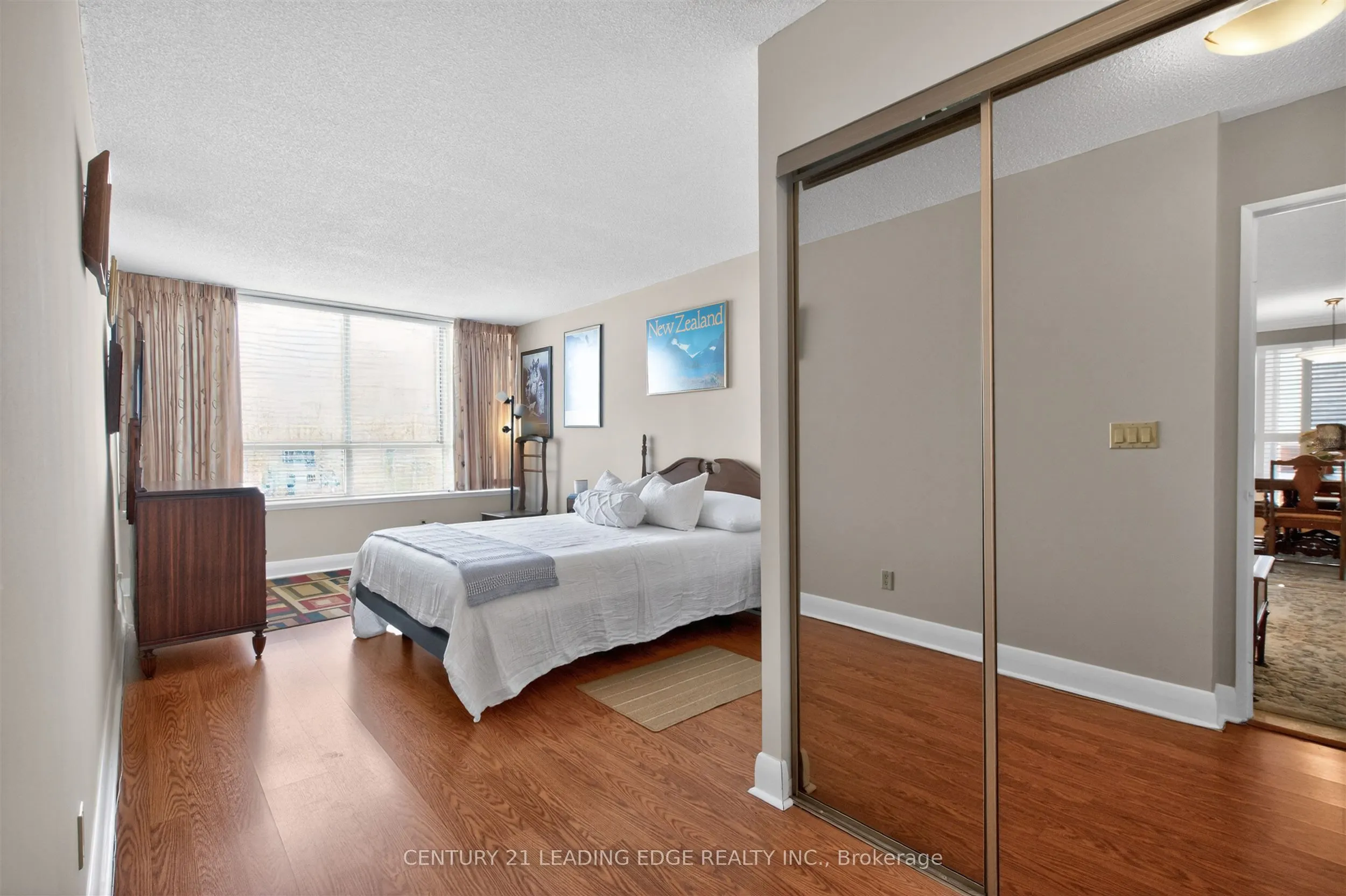 33 Weldrick Road E #1011