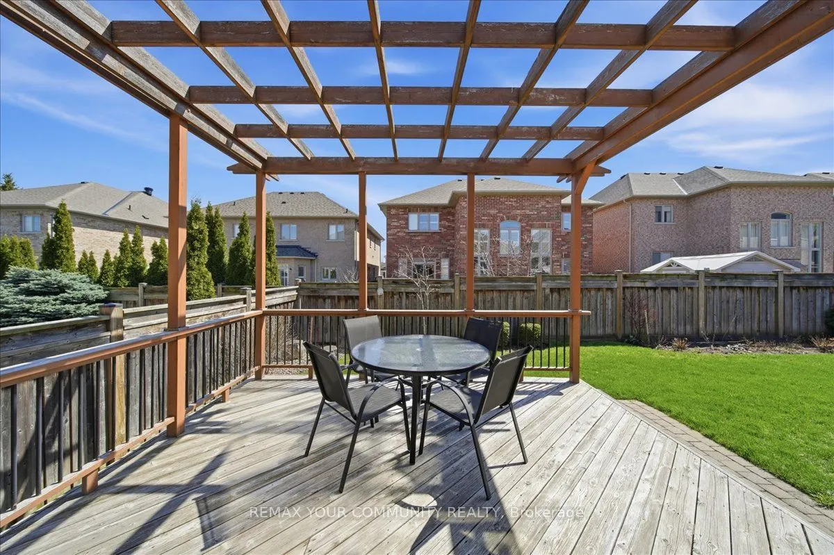 51 Tonner Crescent