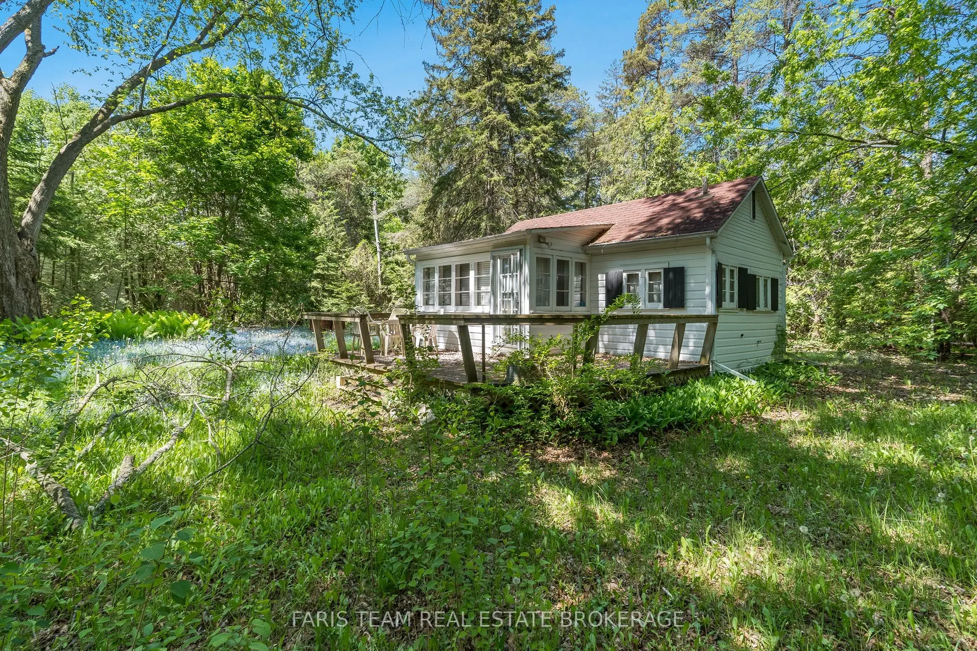 2144 25th Side Road