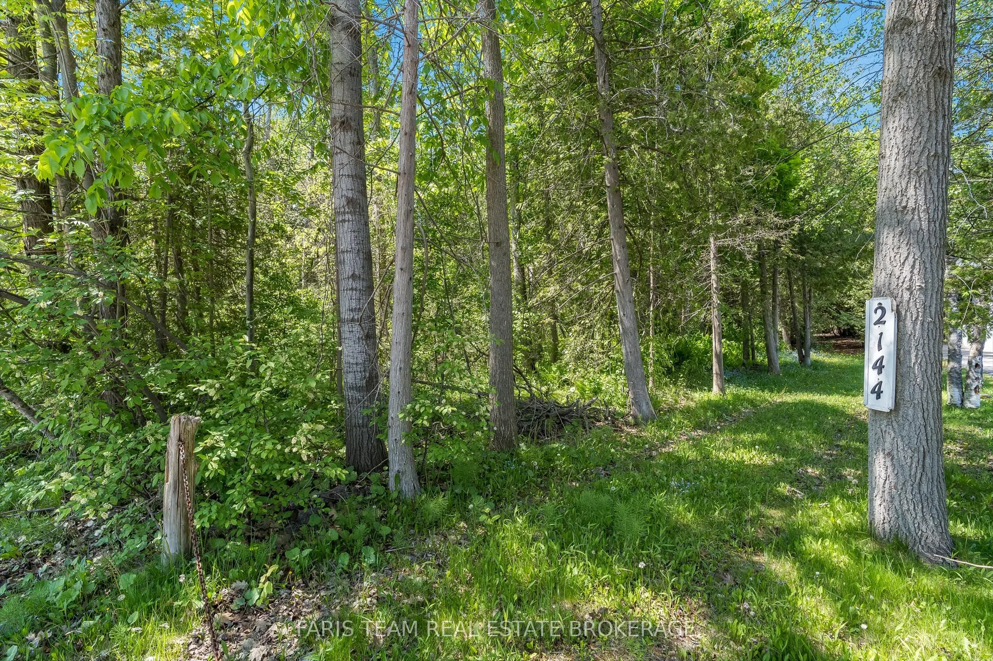 2144 25th Side Road