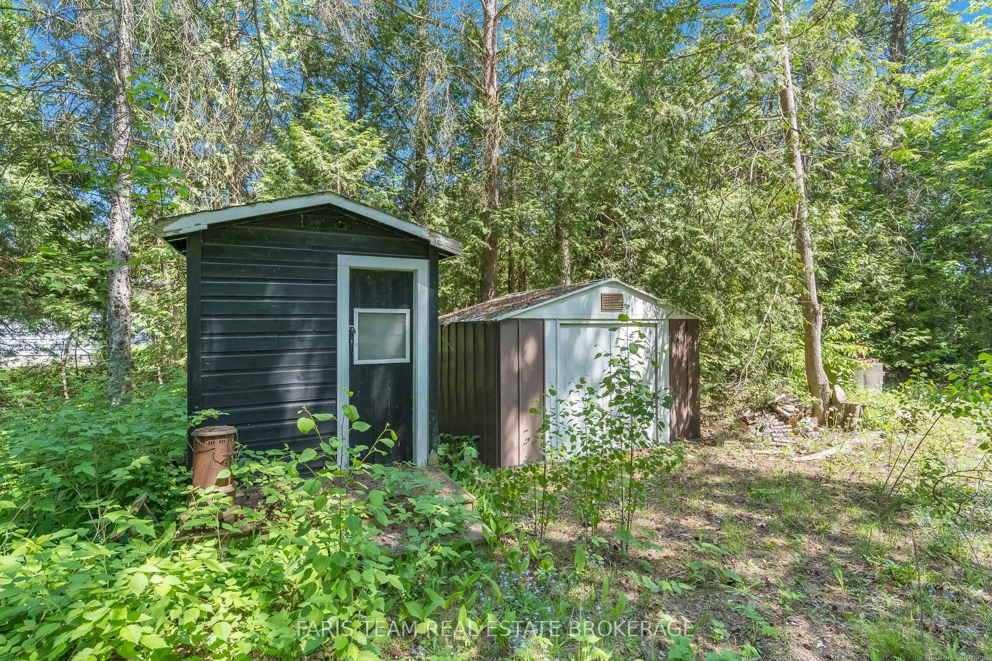 2144 25th Side Road