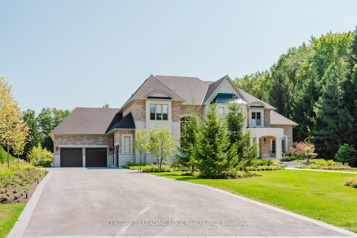 43 Newton Reed Crescent