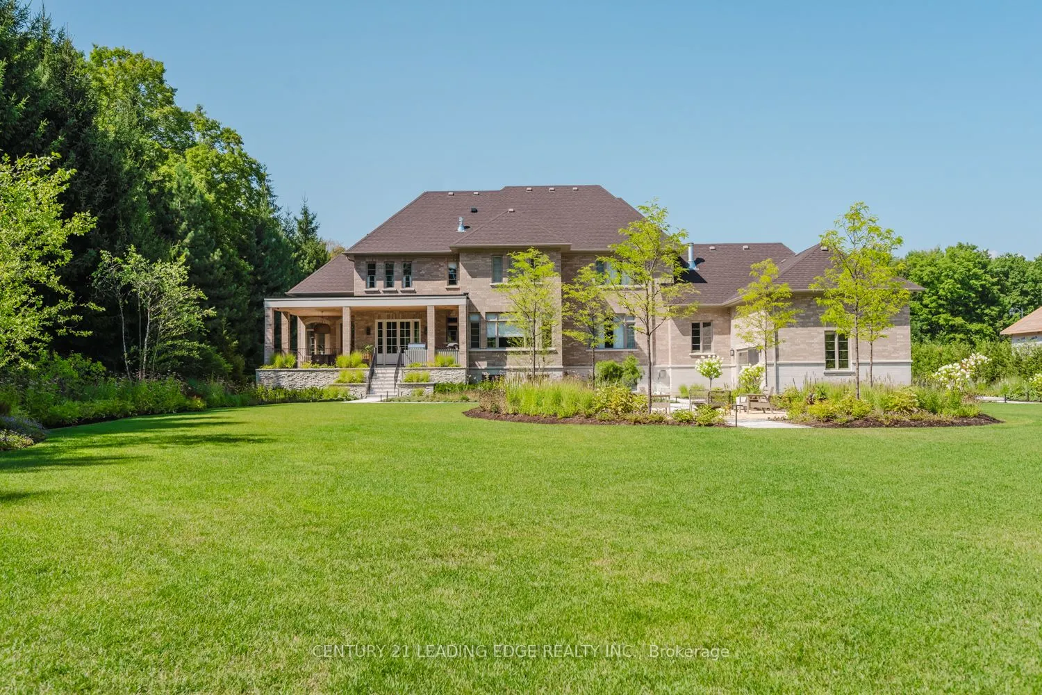43 Newton Reed Crescent