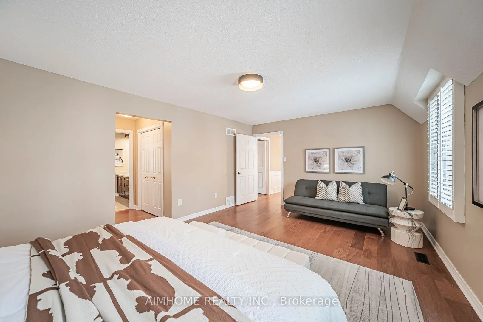 30 Ritter Crescent