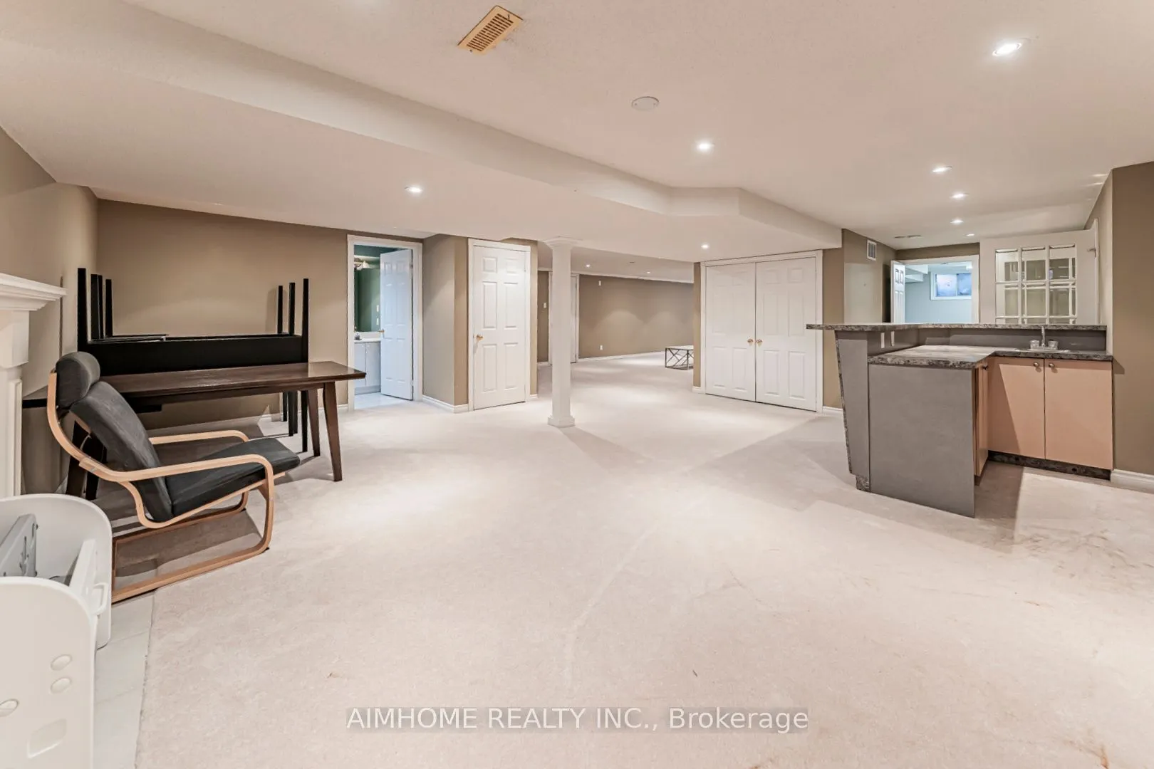 30 Ritter Crescent