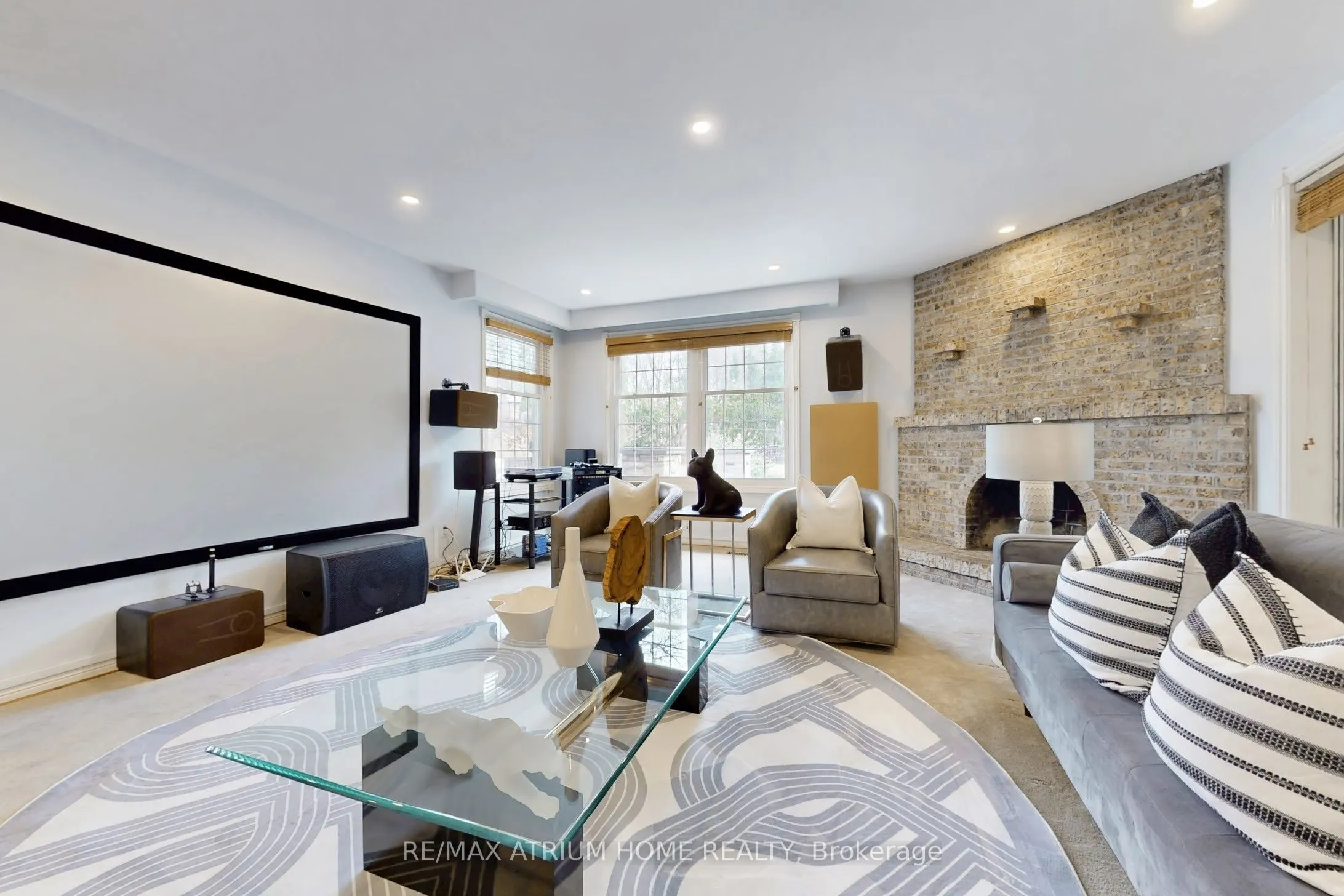 19 Limcombe Drive