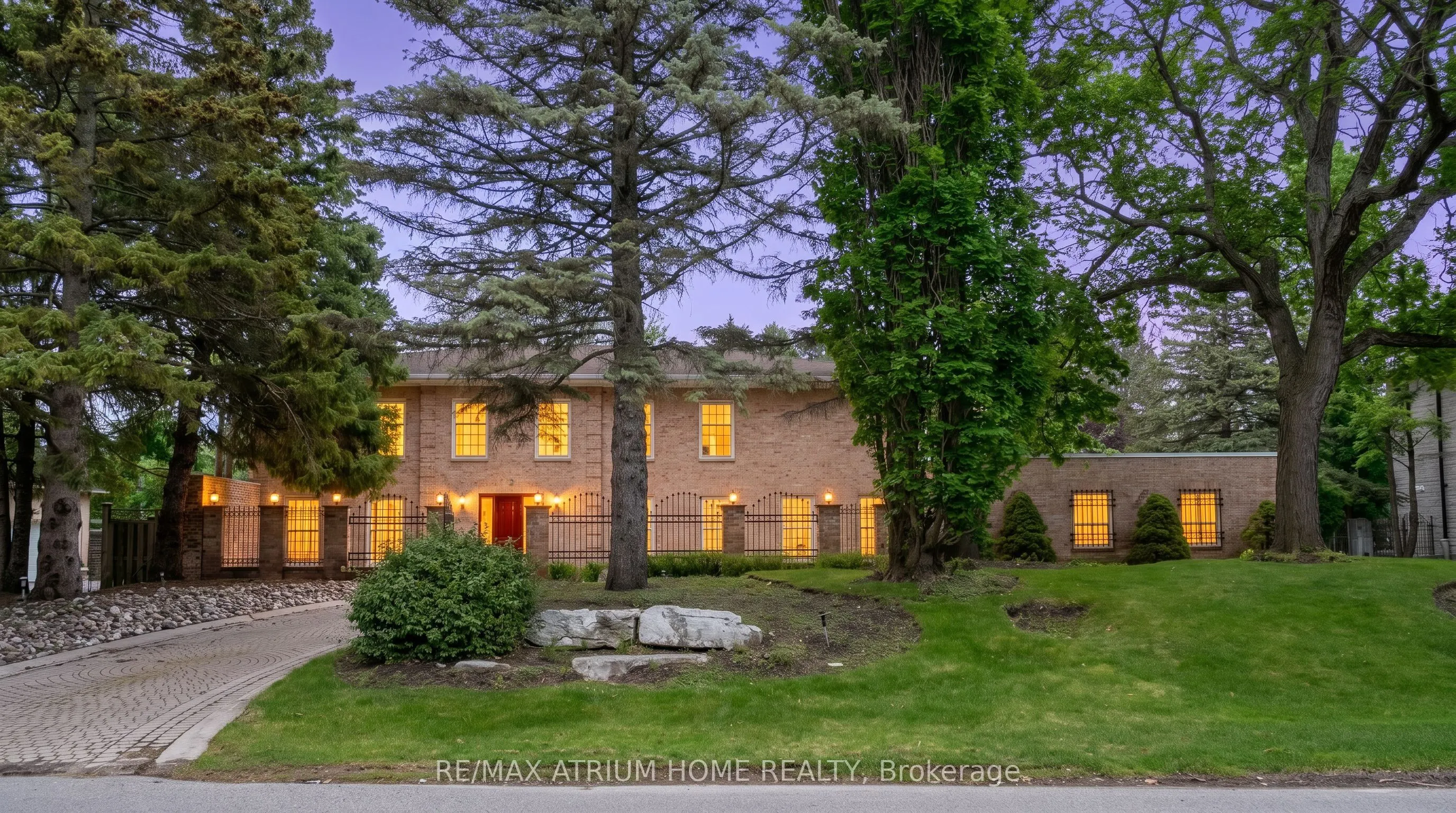 19 Limcombe Drive