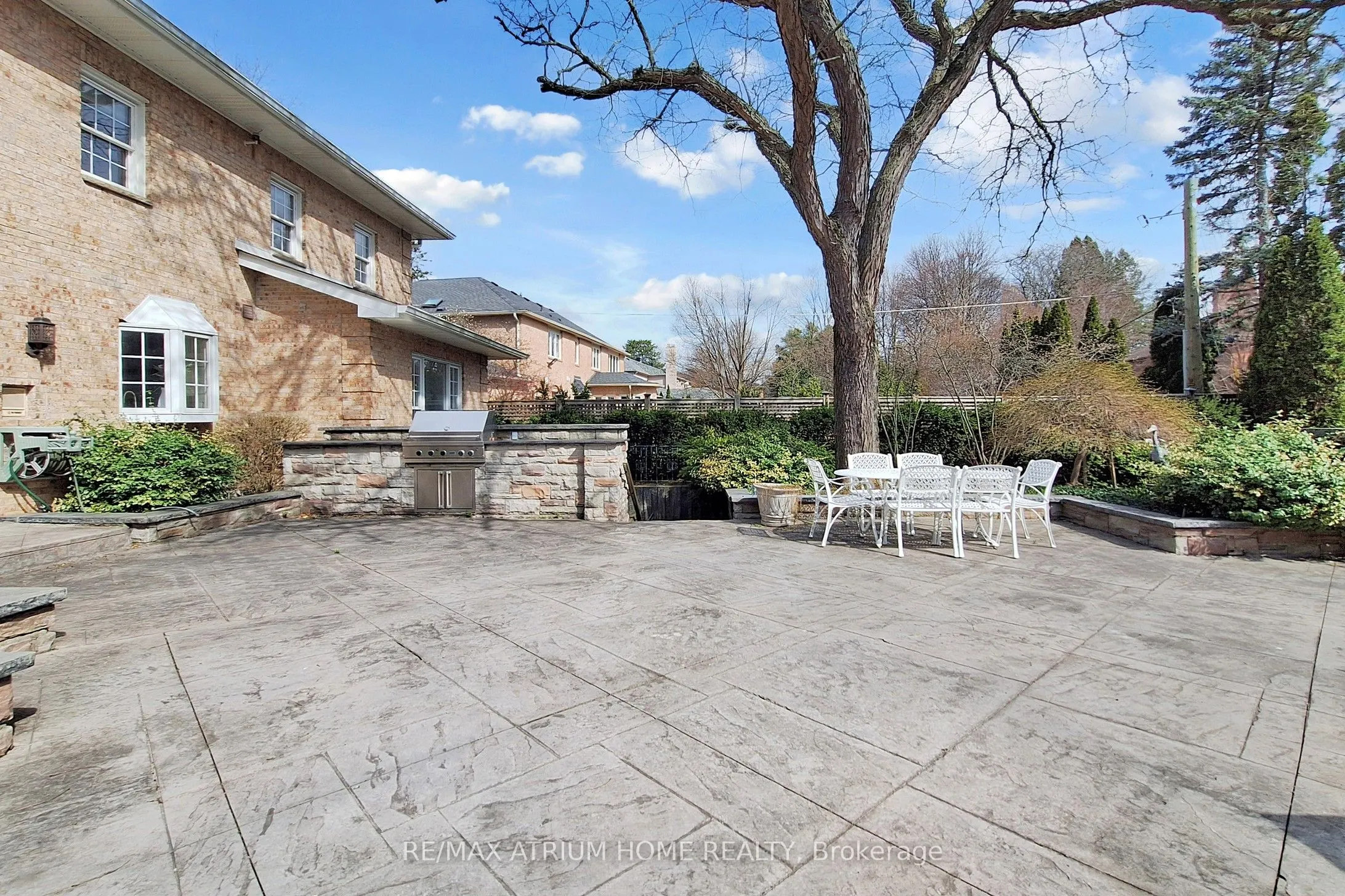 19 Limcombe Drive