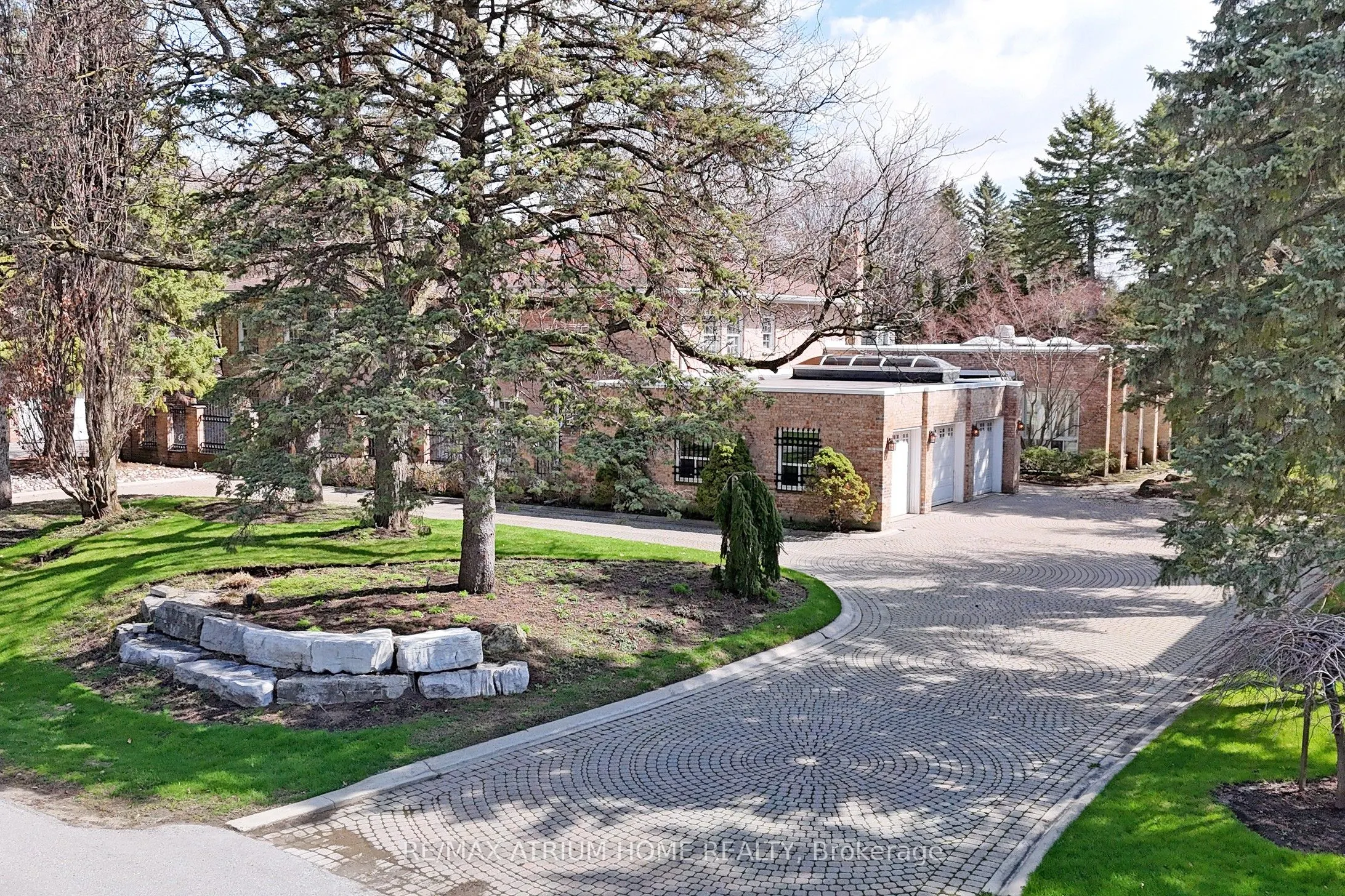 19 Limcombe Drive