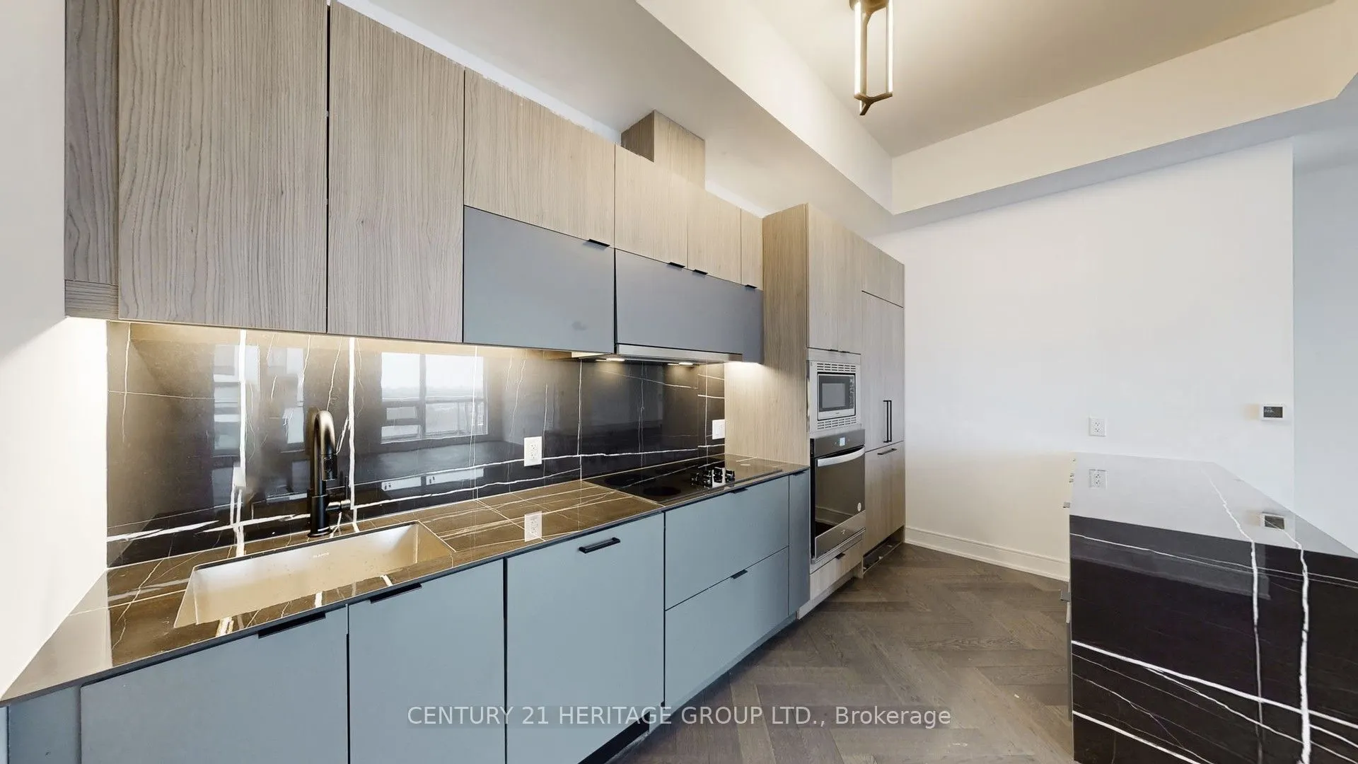 8888 Yonge Street #1205