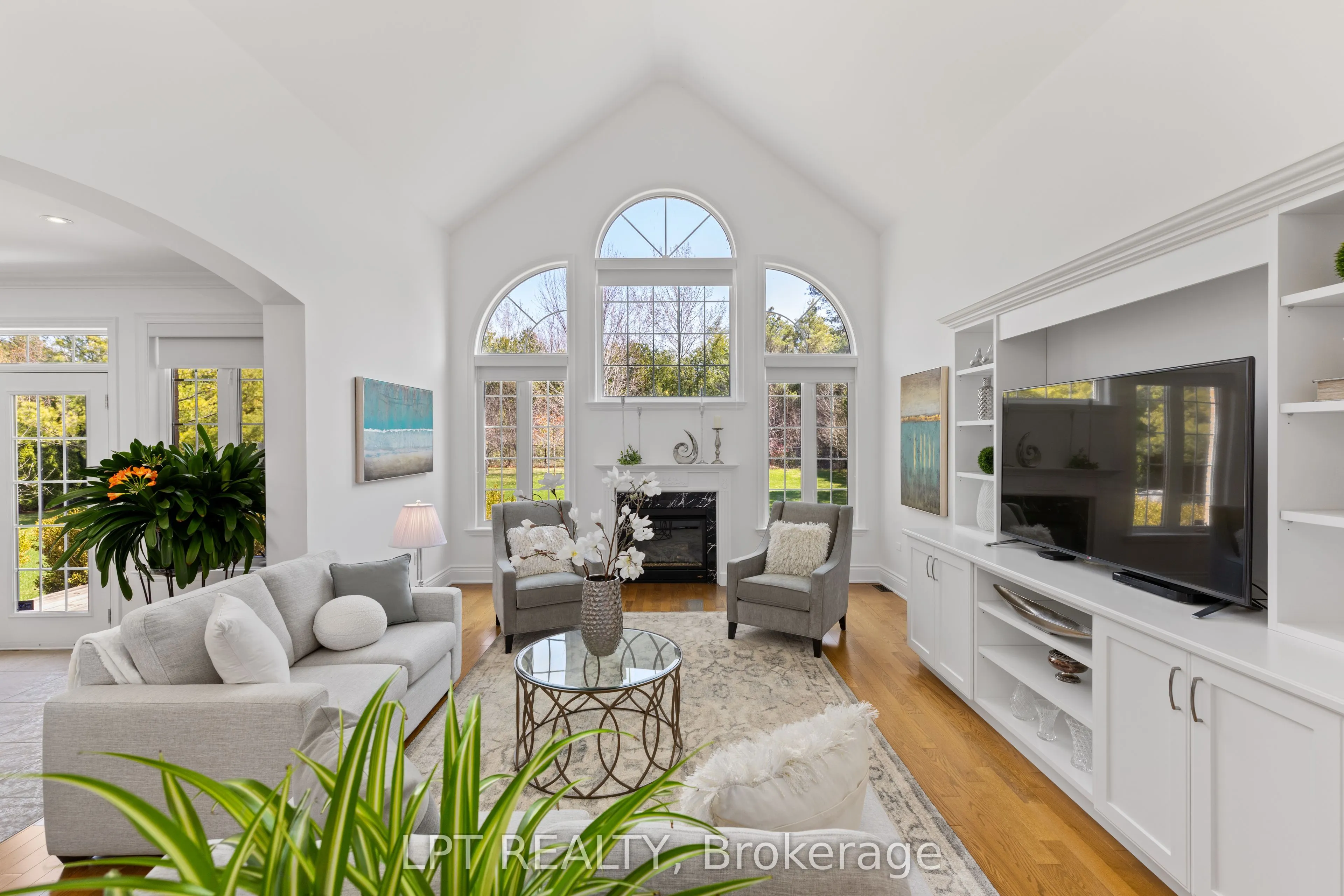 5 Wolford Court