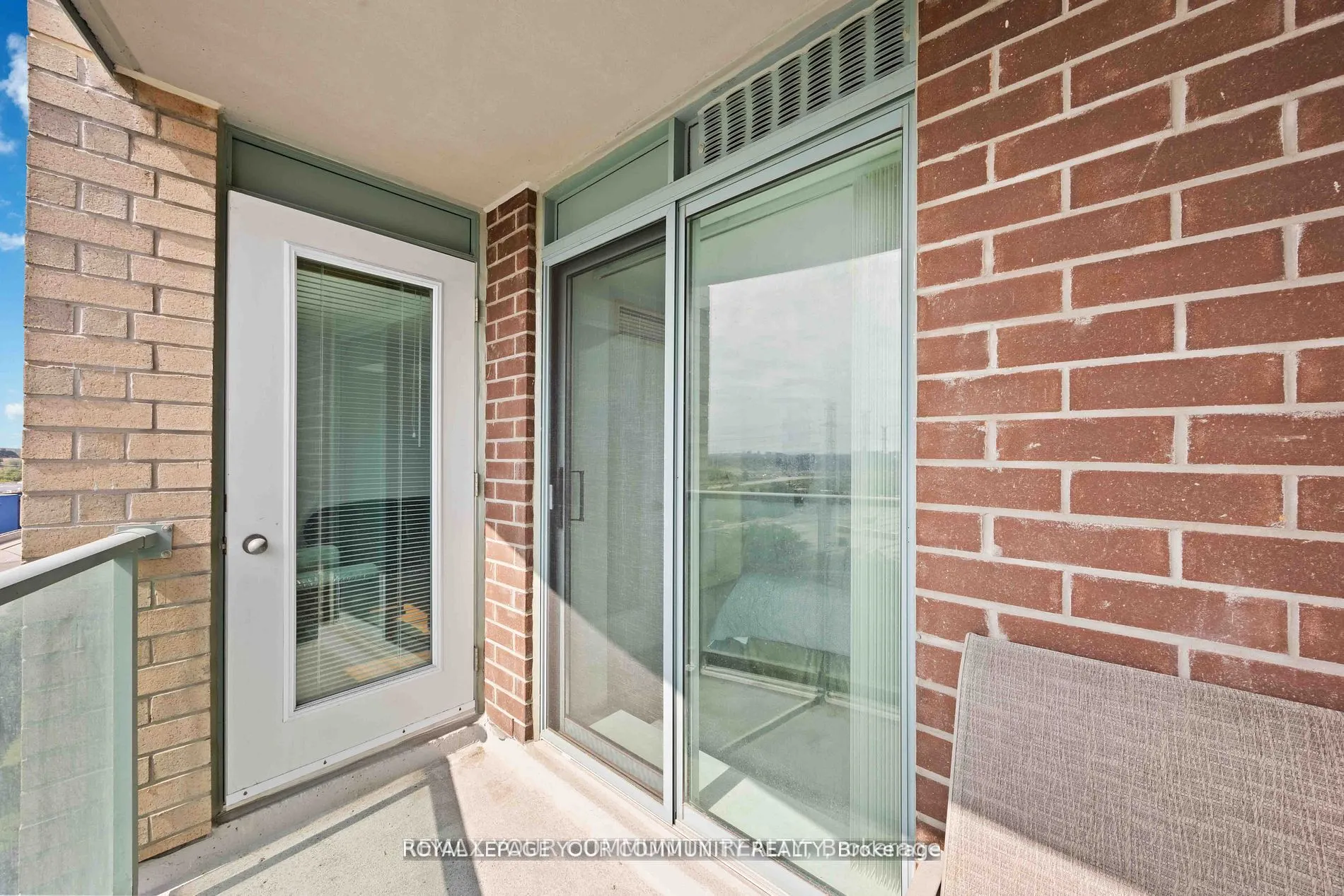 23 Oneida Crescent #909