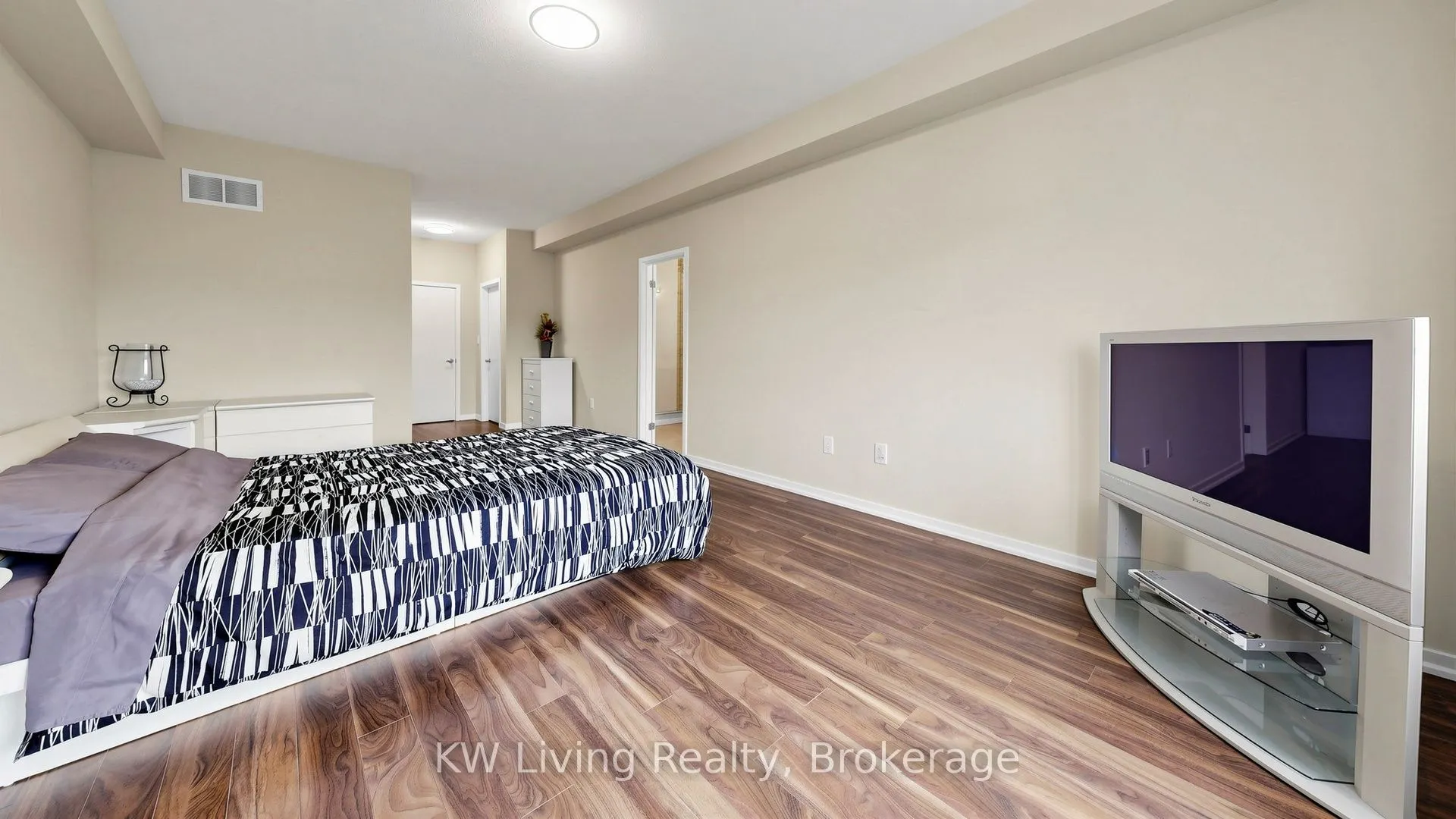 389 Elyse Court