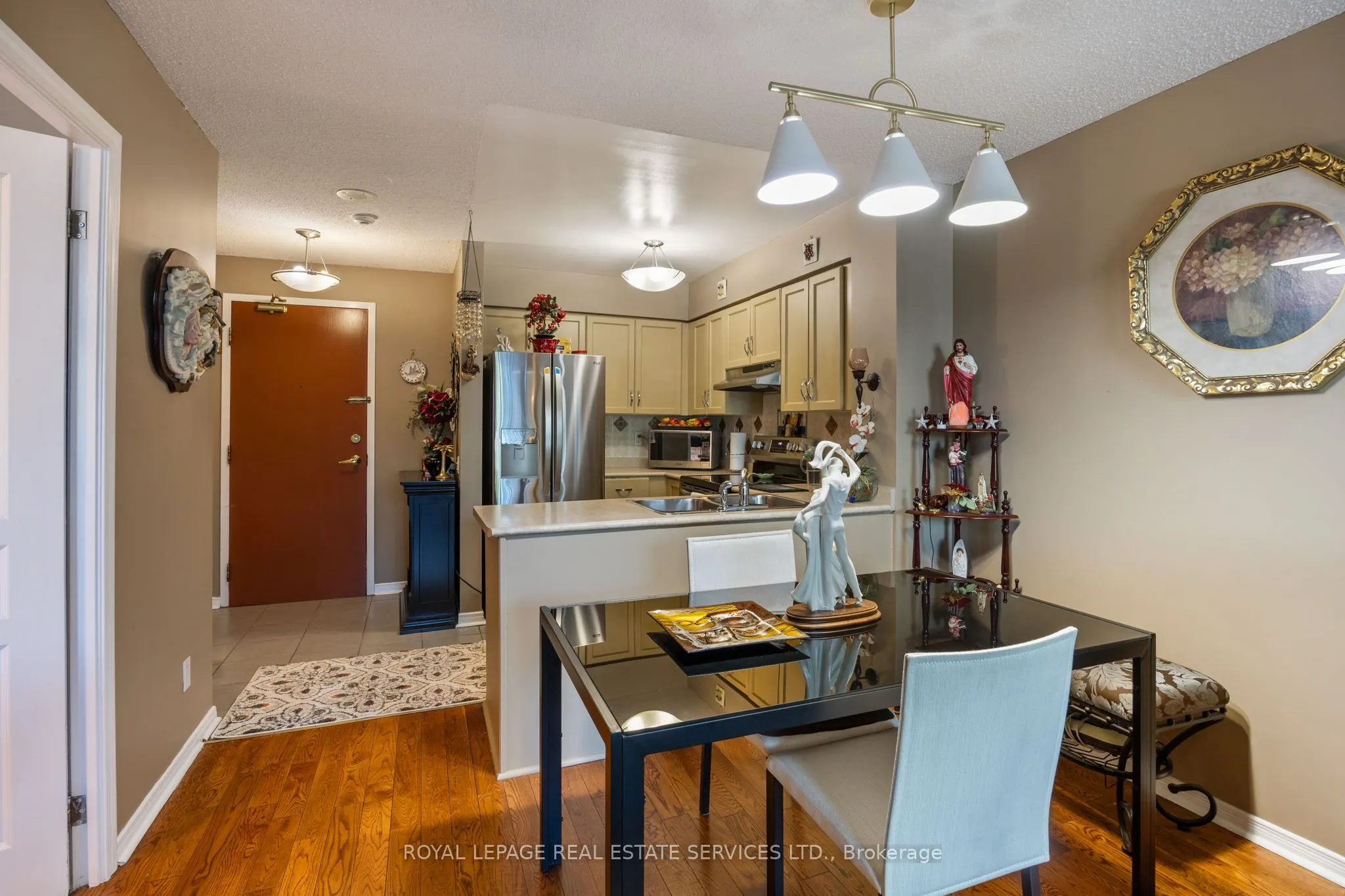 9 Northern Heights Drive #101