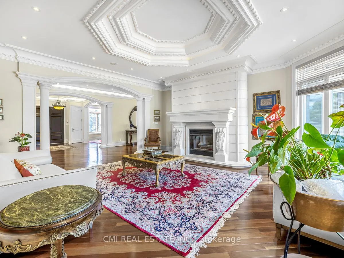 776 Woodland Acres Crescent