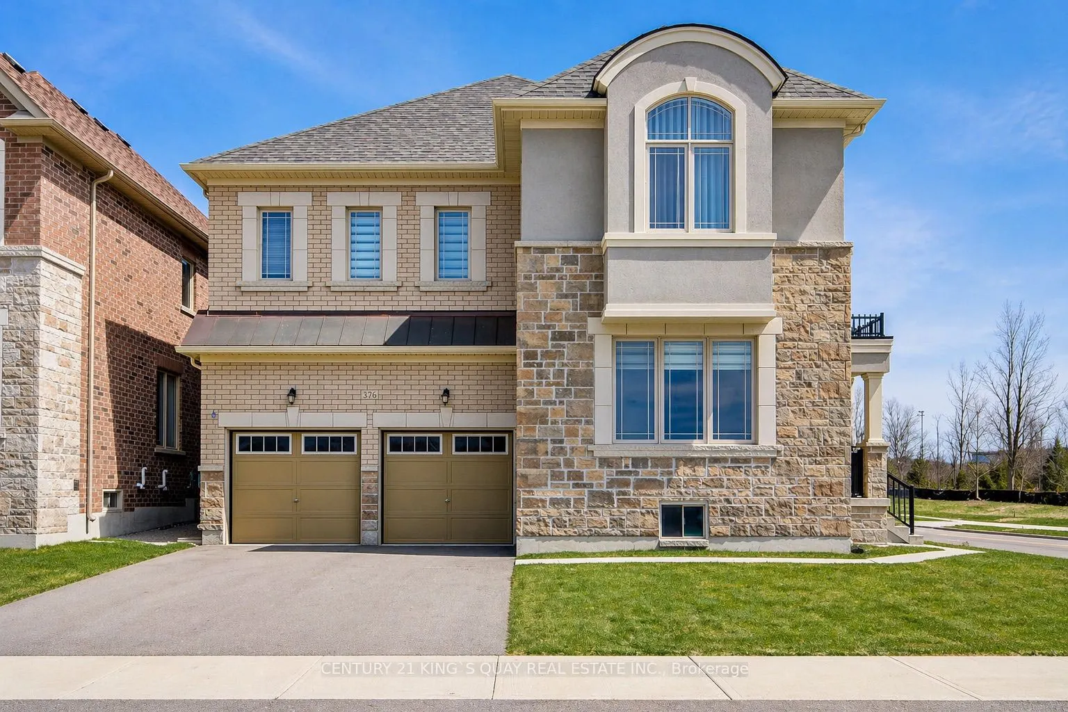 376 Seaview Heights