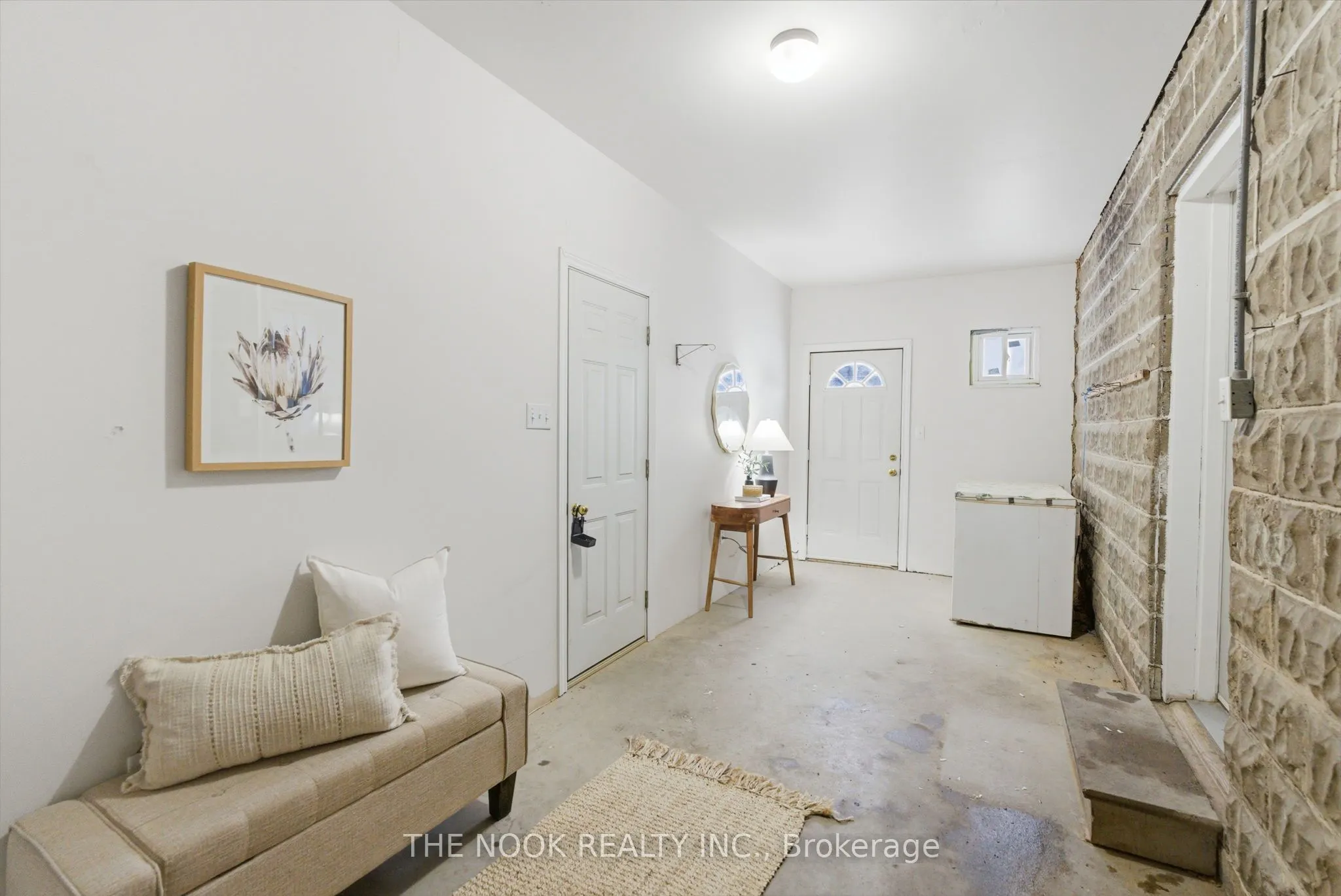 1245 Concession 3 Road