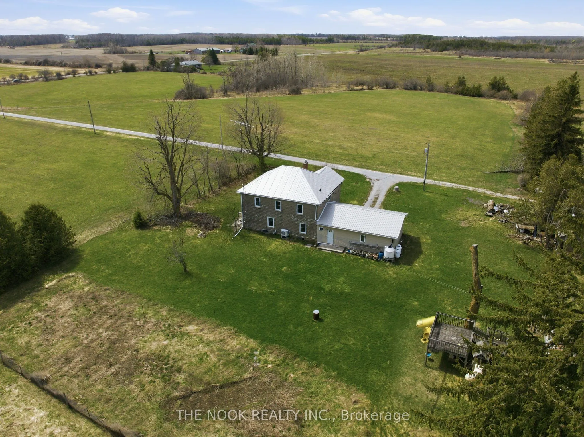 1245 Concession 3 Road