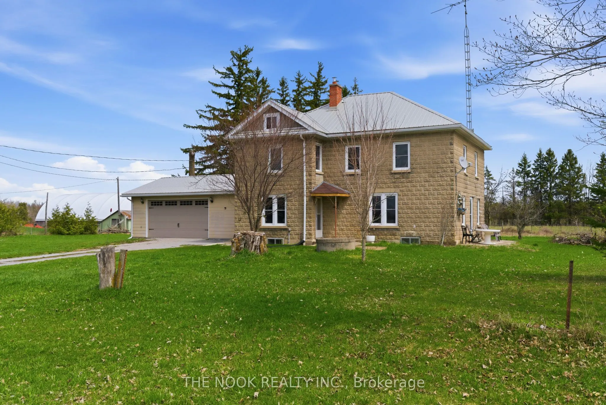 1245 Concession 3 Road