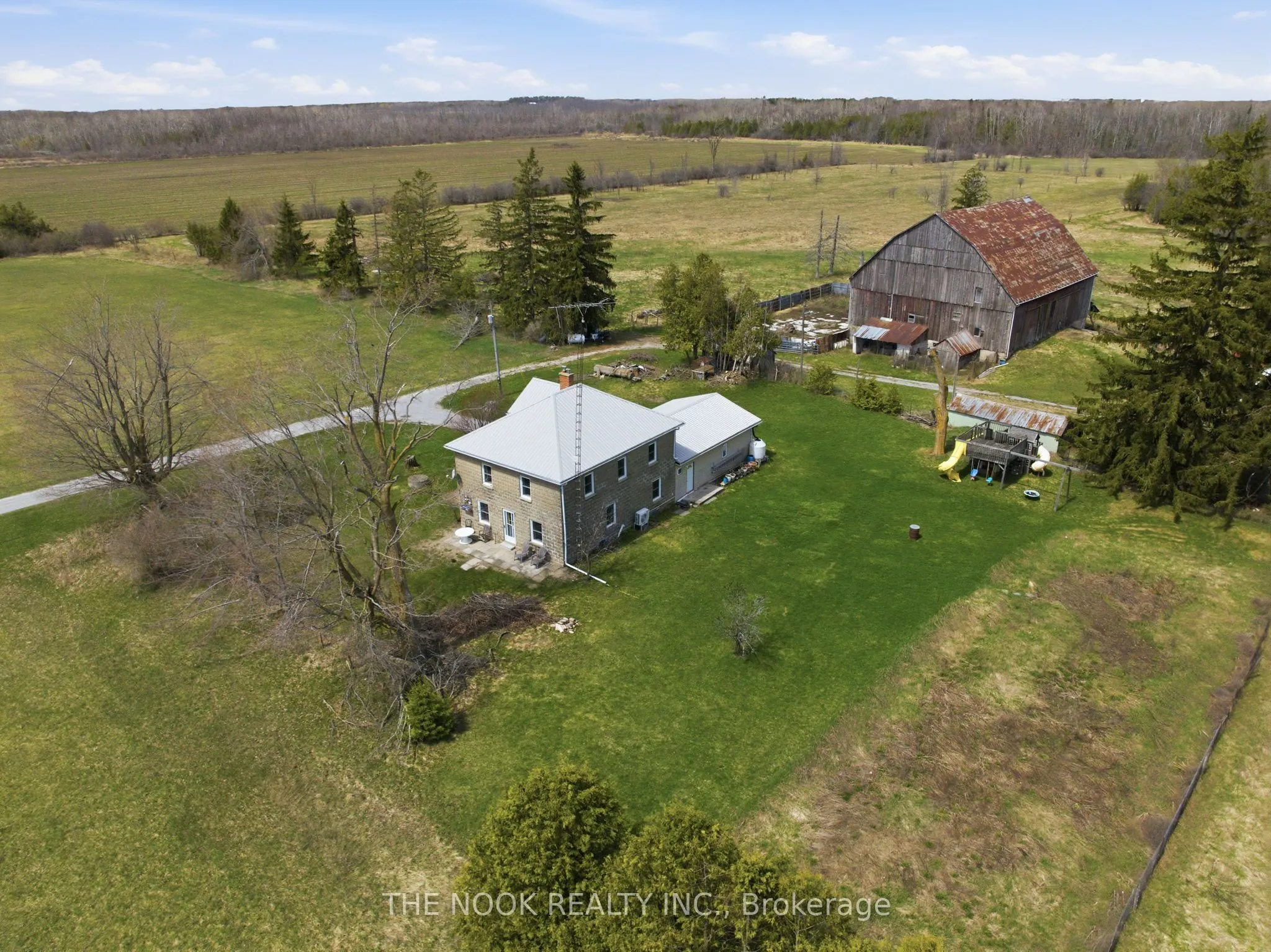 1245 Concession 3 Road