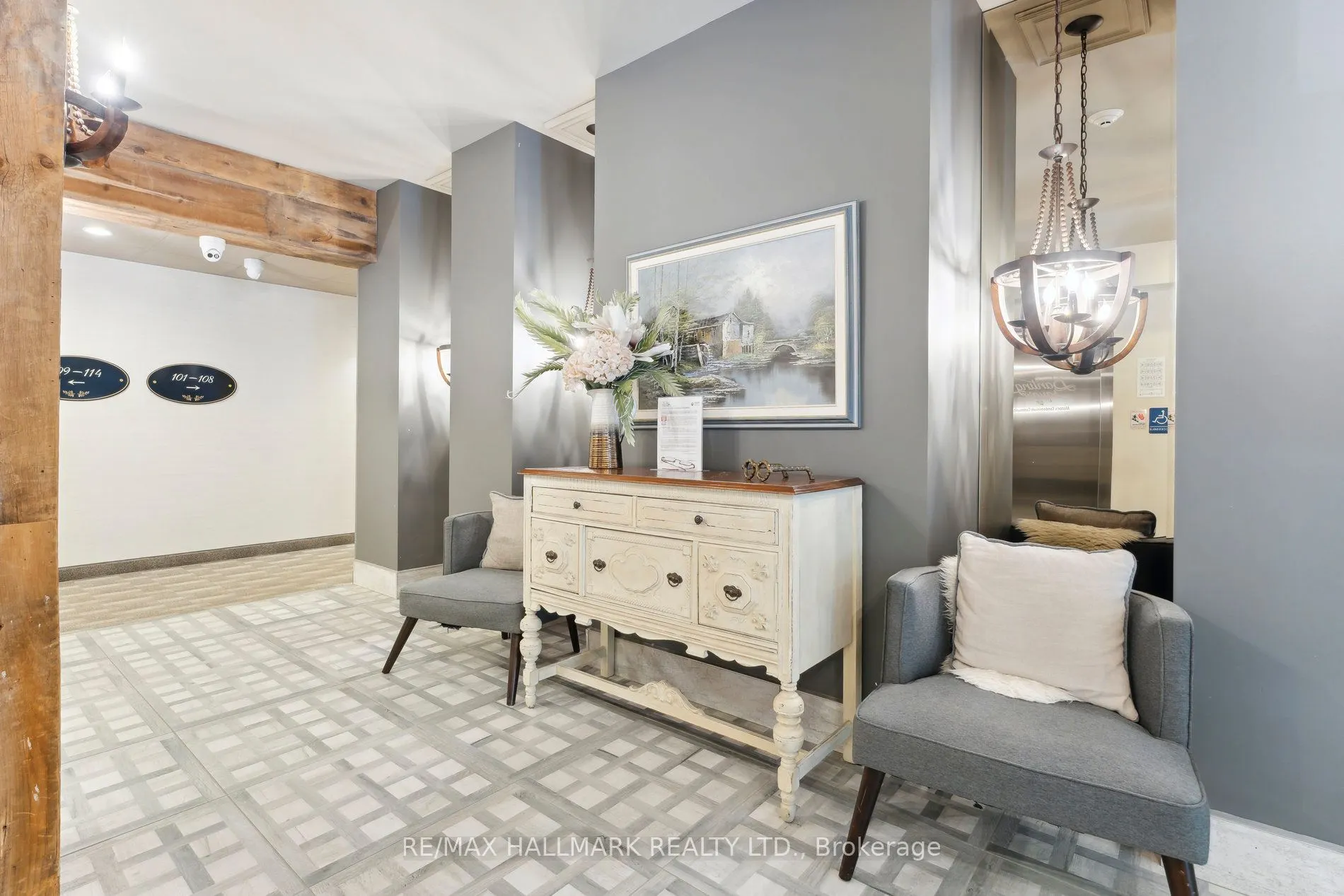 157 Wellington Street E #304
