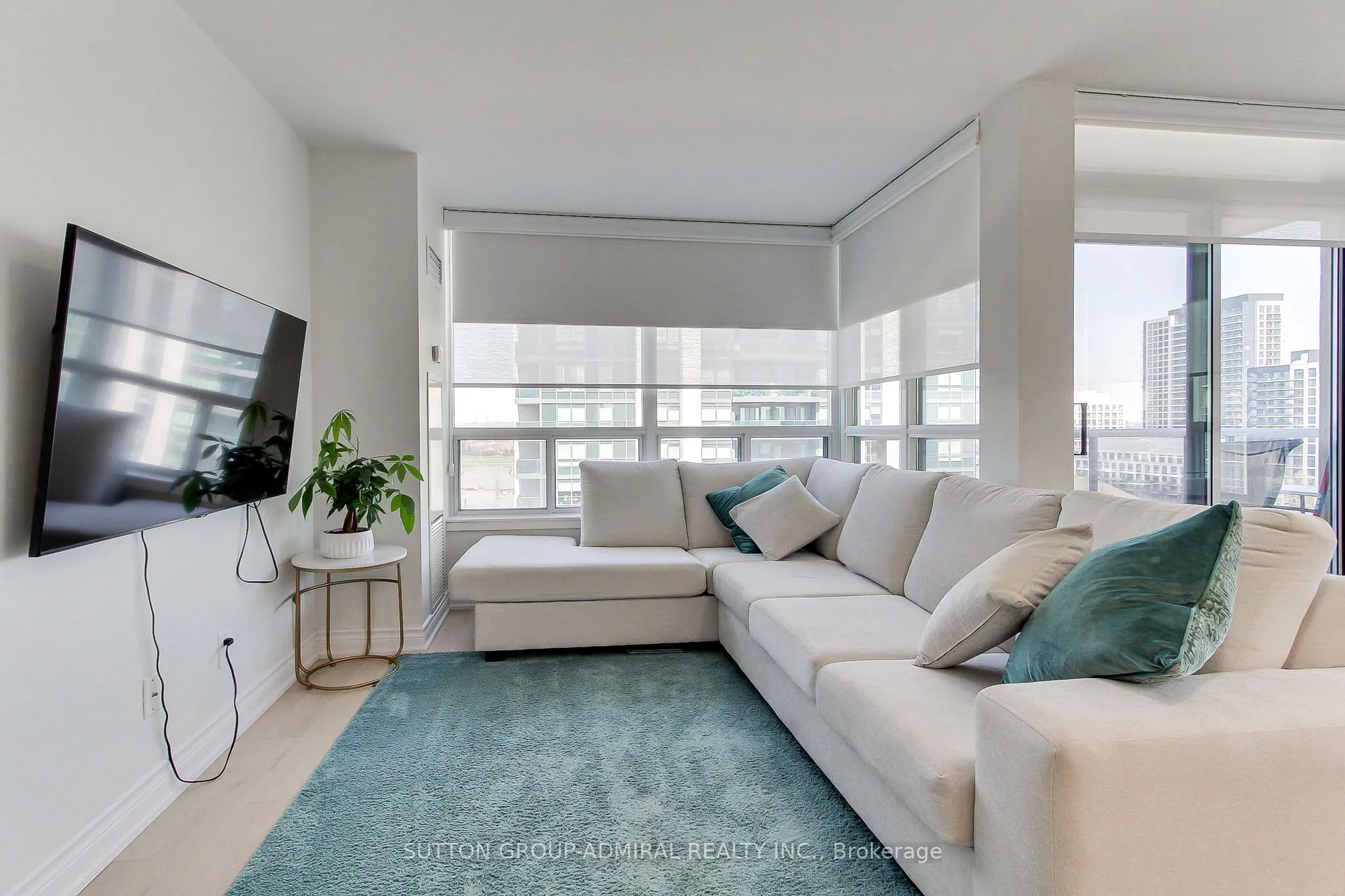 50 DISERA Drive #905