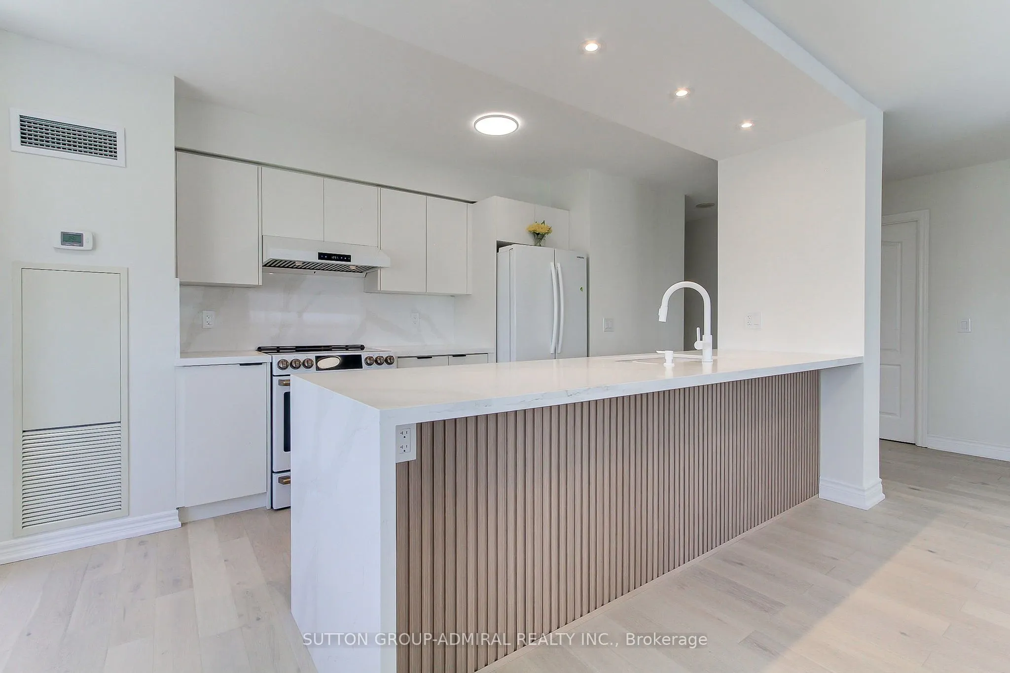50 DISERA Drive #905
