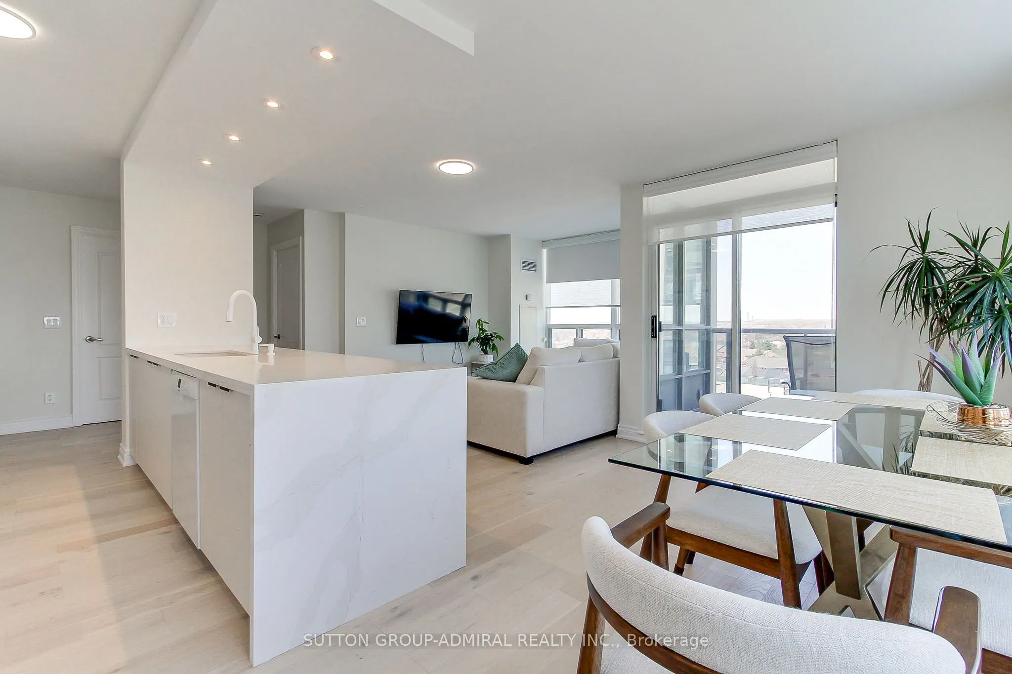 50 DISERA Drive #905