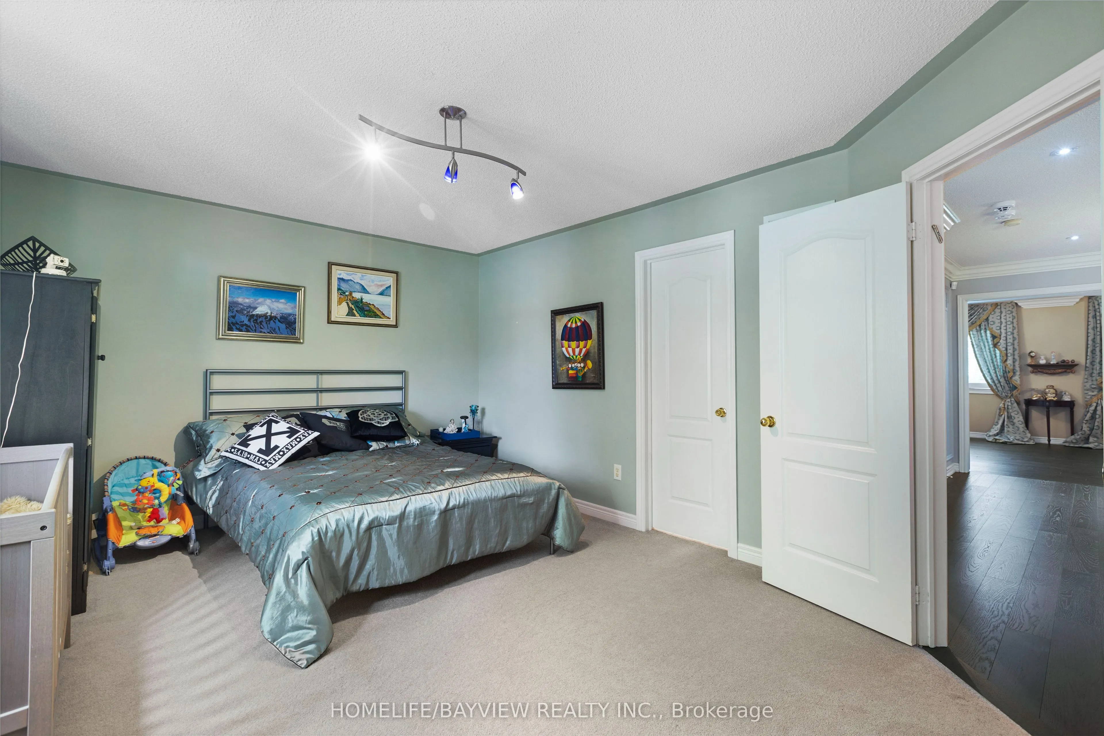 8 Pico Crescent